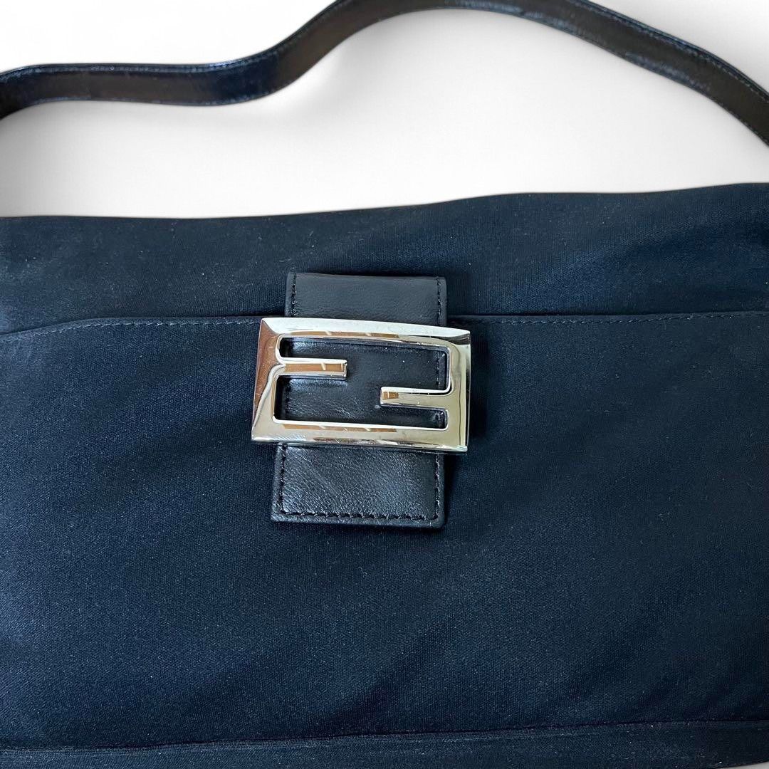Fendi Fendi - Mamma Baguette Shoulder Bag Black Size ONE SIZE - 3 Thumbnail