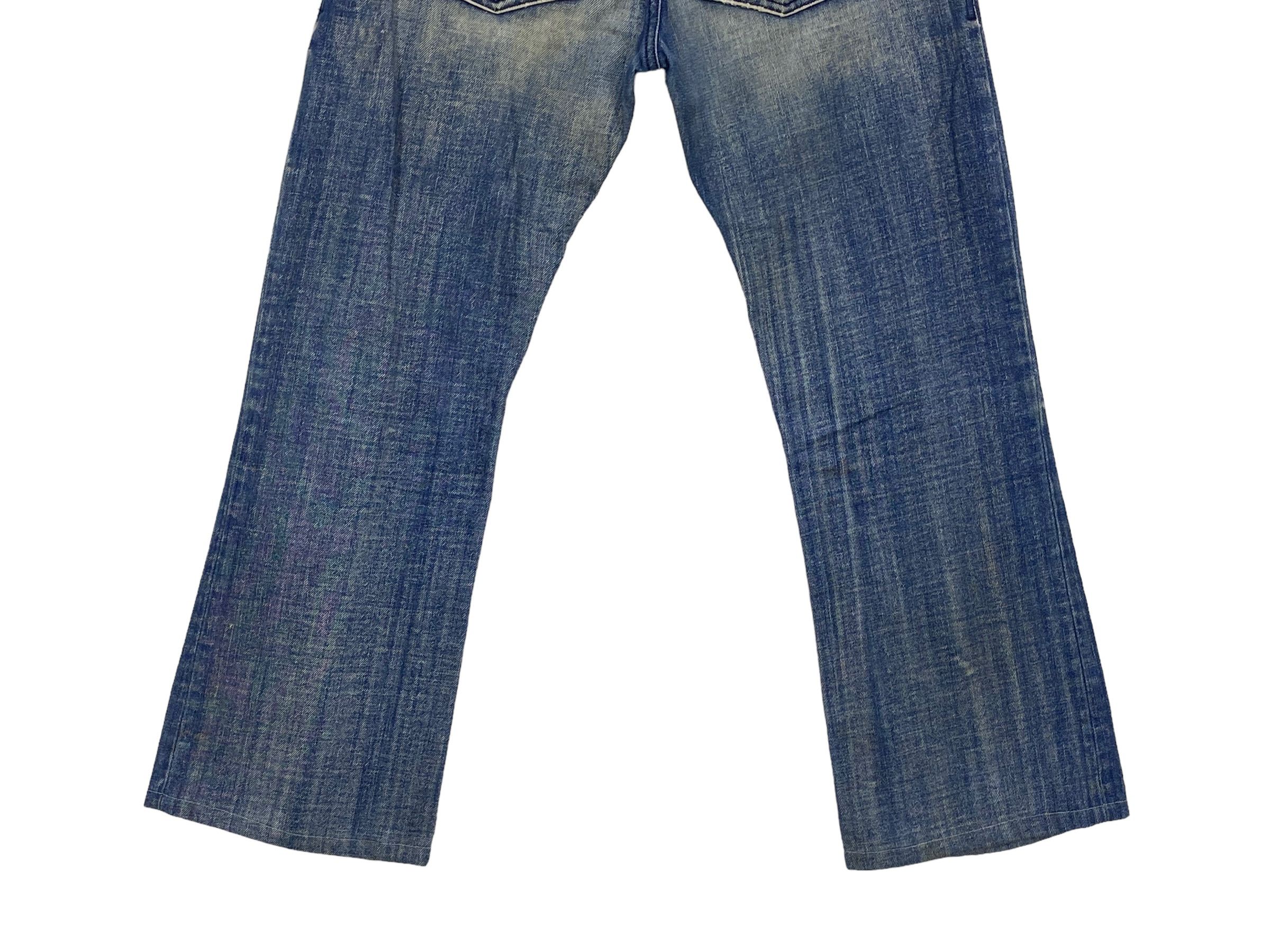 Diesel Diesel Distressed Jeans Faded Bootcut Jeans Size US 29 - 6 Thumbnail