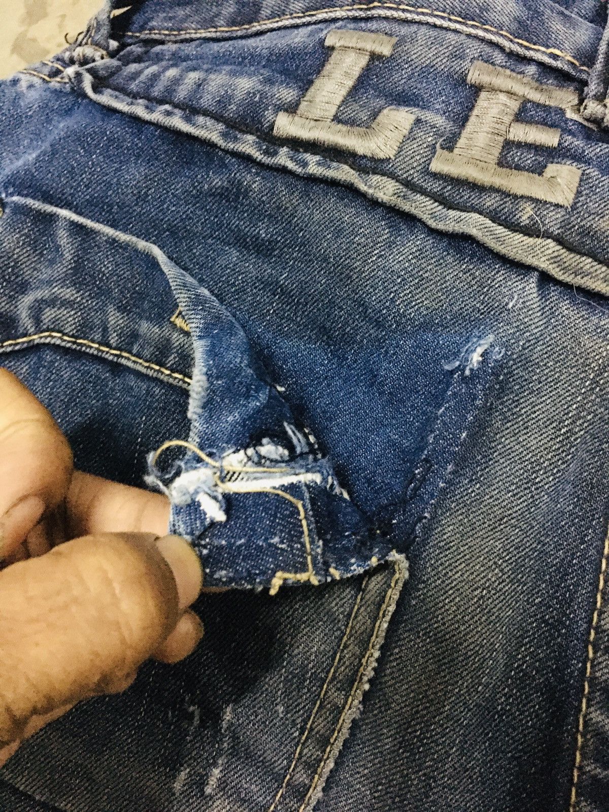 Japanese Brand Let’star Distressed Jeans (15) Size US 31 - 12 Thumbnail