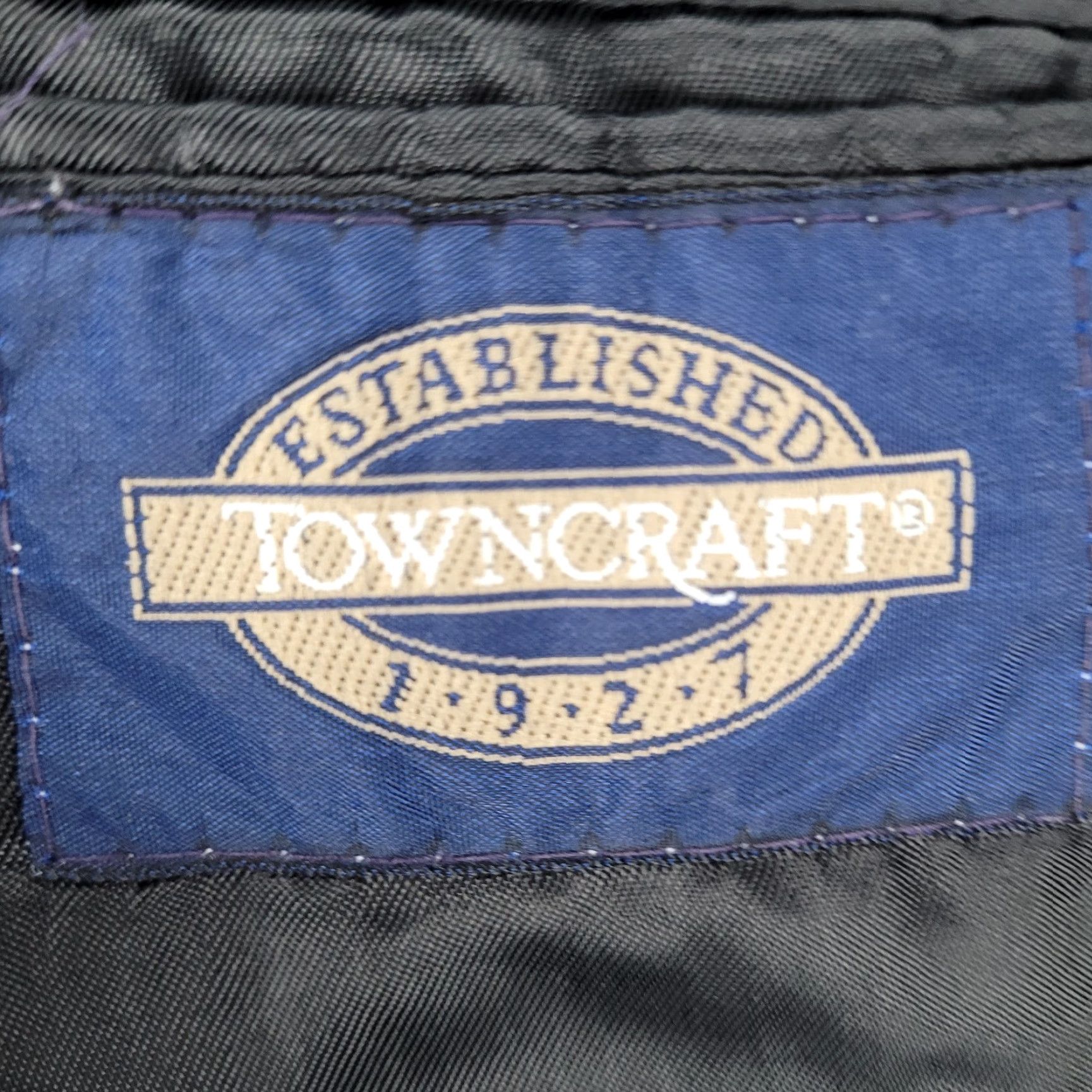 Vintage VINTAGE Towncraft Black Blazer Sport Coat USA 40 2 Button Single Vented Notch Washable Size 40R - 3 Thumbnail