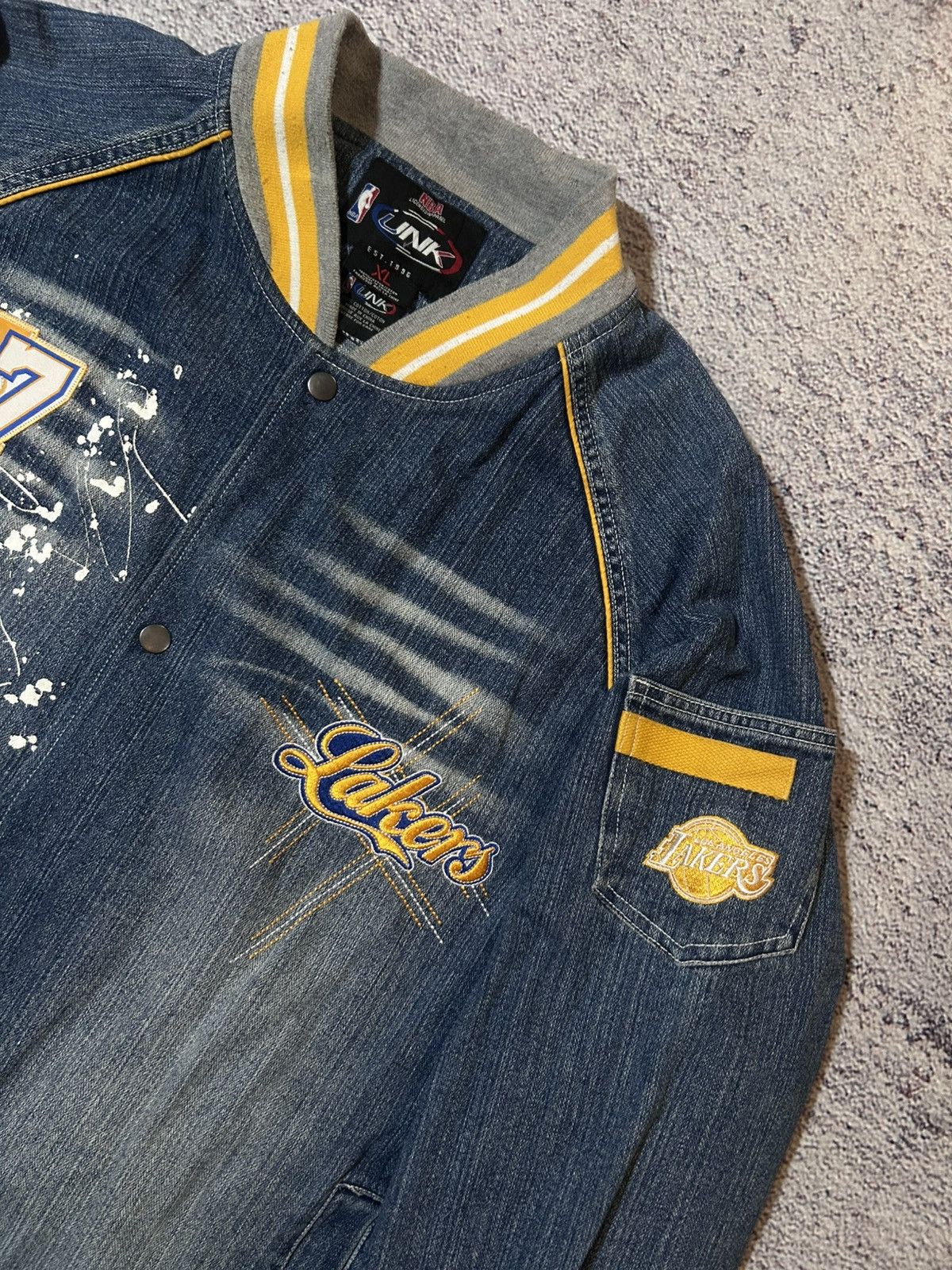 NBA NBA Los Angeles Lakers Denim Varsity Jacket (UNK) Archive Size US L / EU 52-54 / 3 - 3 Thumbnail