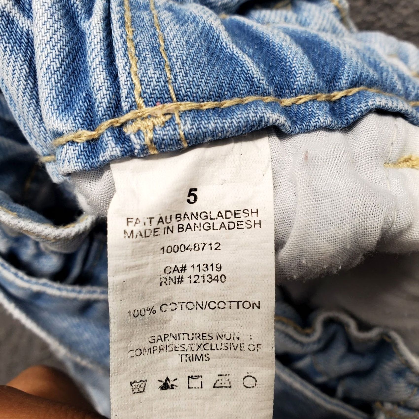 Garage Garage Paperbag Shorts Womens Size 5 Blue Denim Belted Waist Slash Pockets Cuffed Size 27" / US 4 / IT 40 - 8 Thumbnail