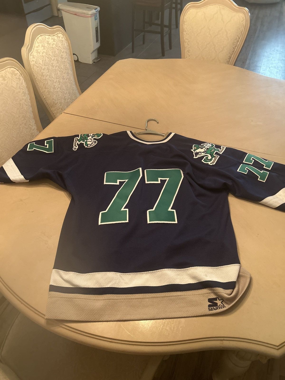 Starter Fighting Irish long sleeve Size US L / EU 52-54 / 3 - 2 Thumbnail