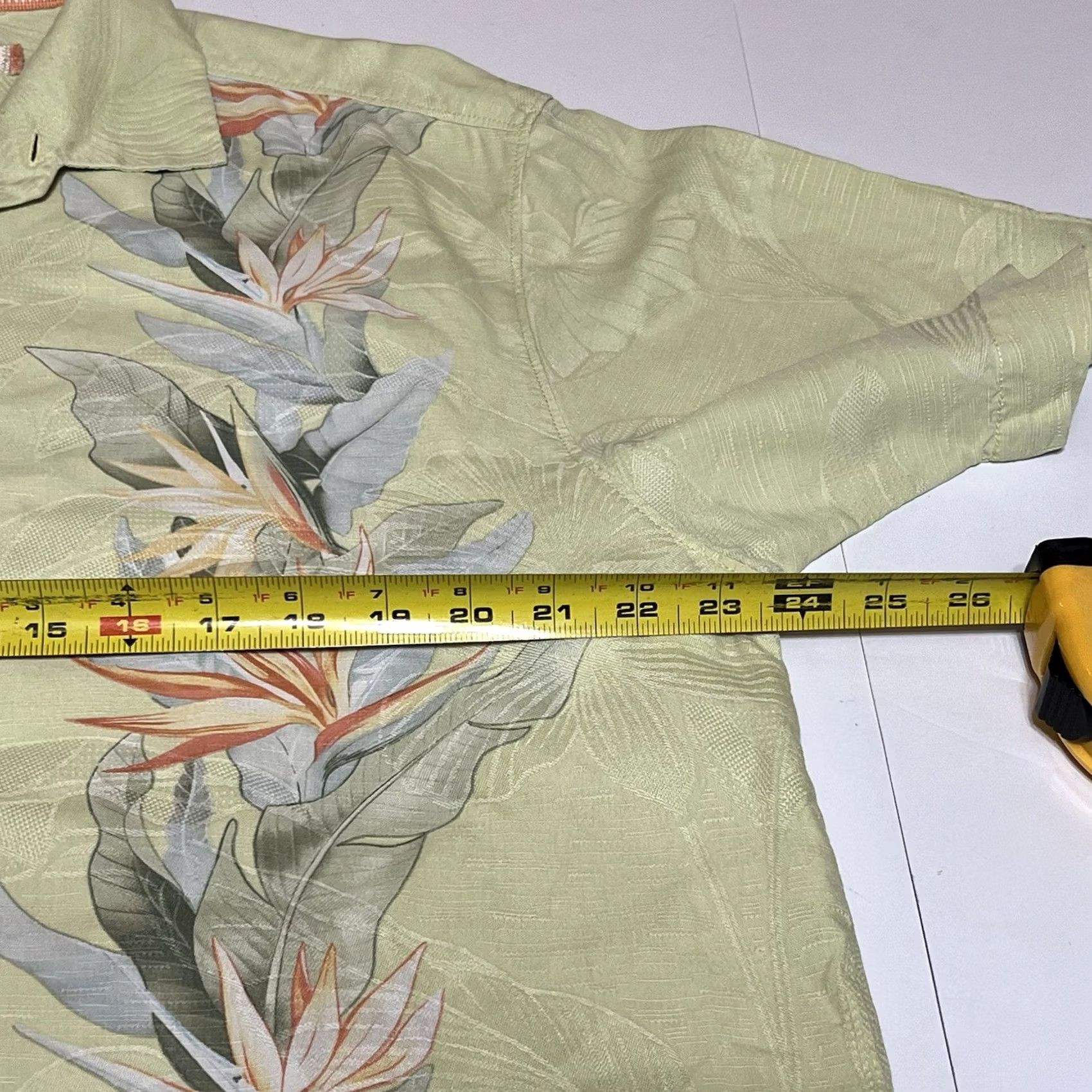 Tommy Bahama Tommy Bahama Shirt Hawaiian Floral Button-Front Silk Multicolor 100% Men's L Short Sleeve Collared Button-Up Casual Size US L / EU 52-54 / 3 - 6 Thumbnail