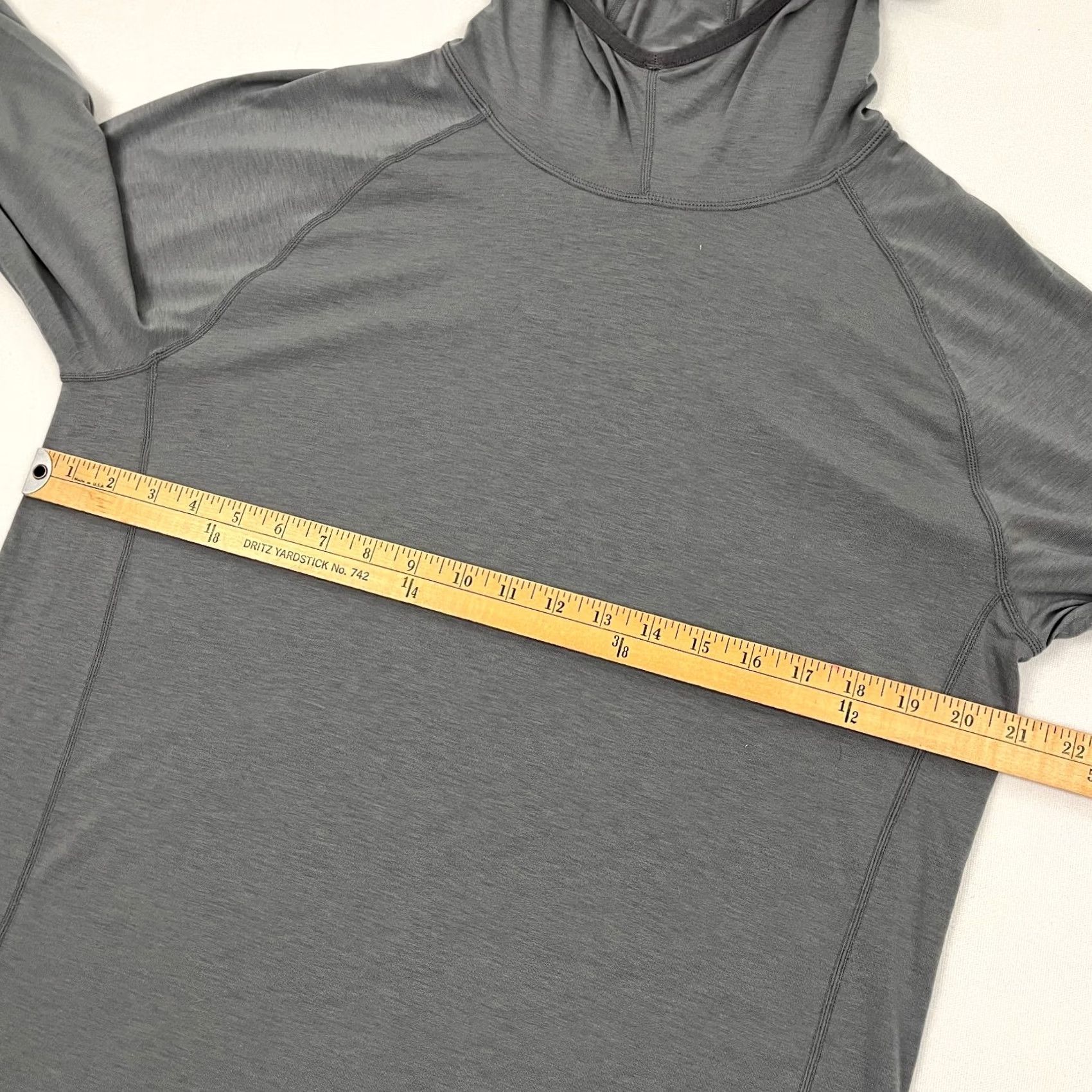 Eastern Mountain Sports EMS Eastern Mountain Sports Hoodie Mens L Fitted Gray Wool Blend Hiking Pullover Size US L / EU 52-54 / 3 - 6 Thumbnail