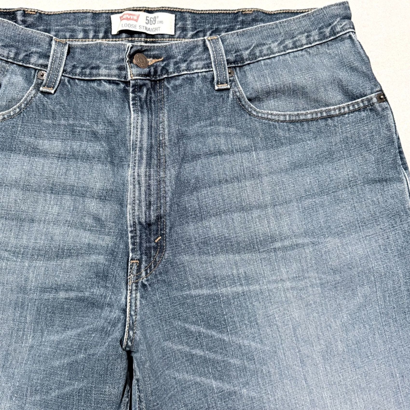 Levi's Levi's 569 Jeans Men Blue Distressed Zip-Fly Straight-Leg 38x32 Size US 38 / EU 54 - 3 Thumbnail