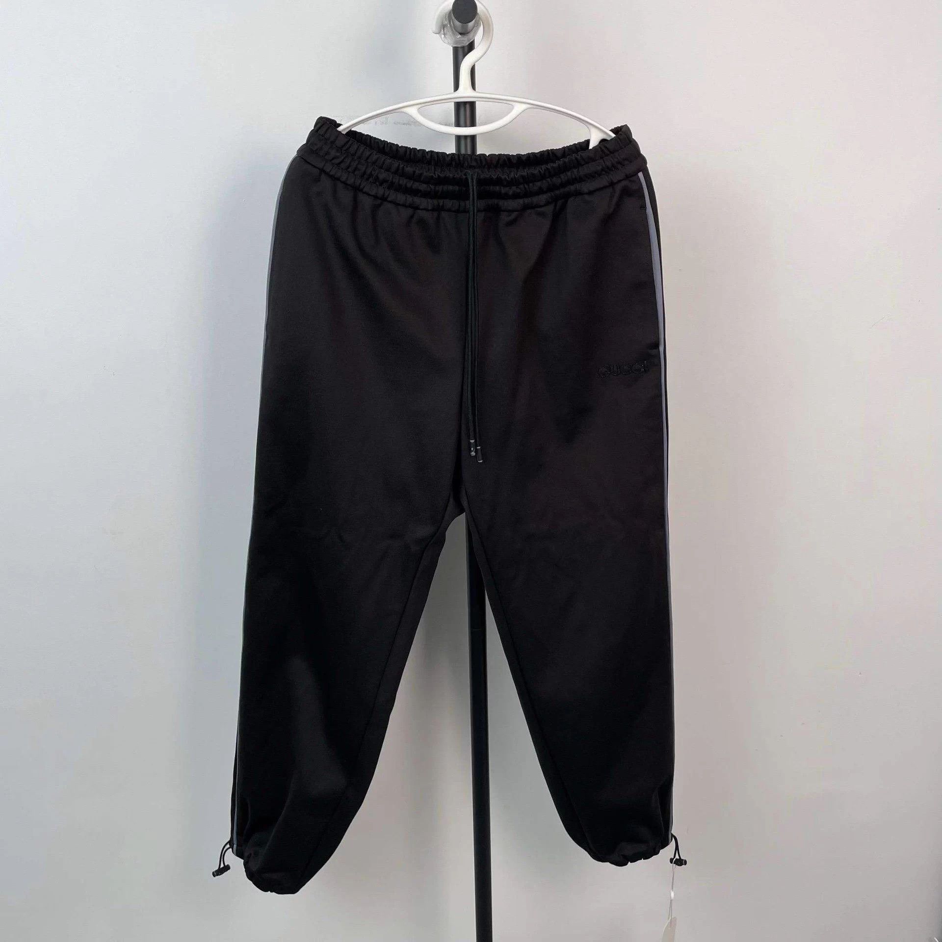 Gucci Gucci S pants Size US 28 / EU 44 - 1 Thumbnail