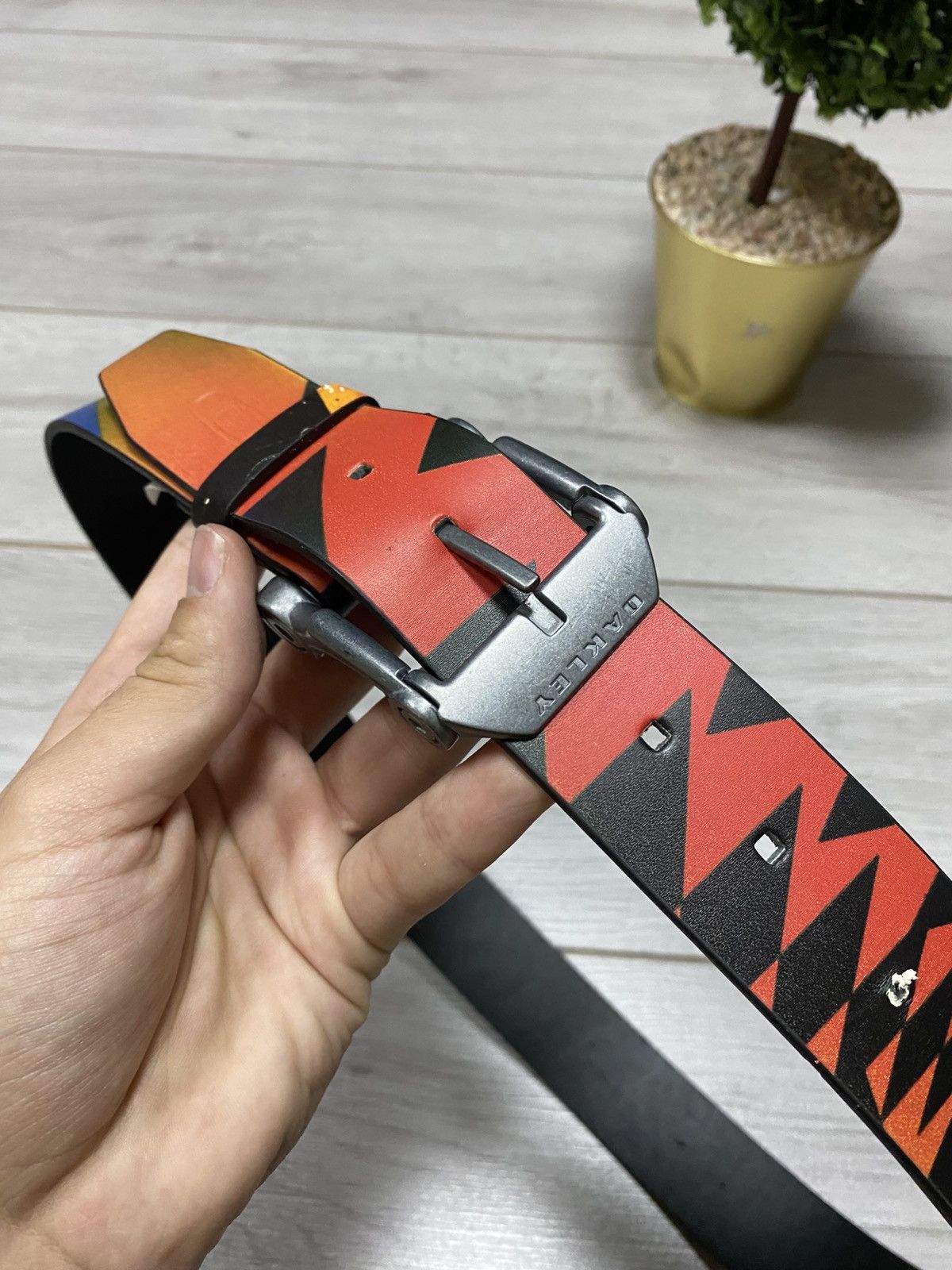 Oakley Oakley over print vintage belt patterns Size ONE SIZE - 2 Thumbnail