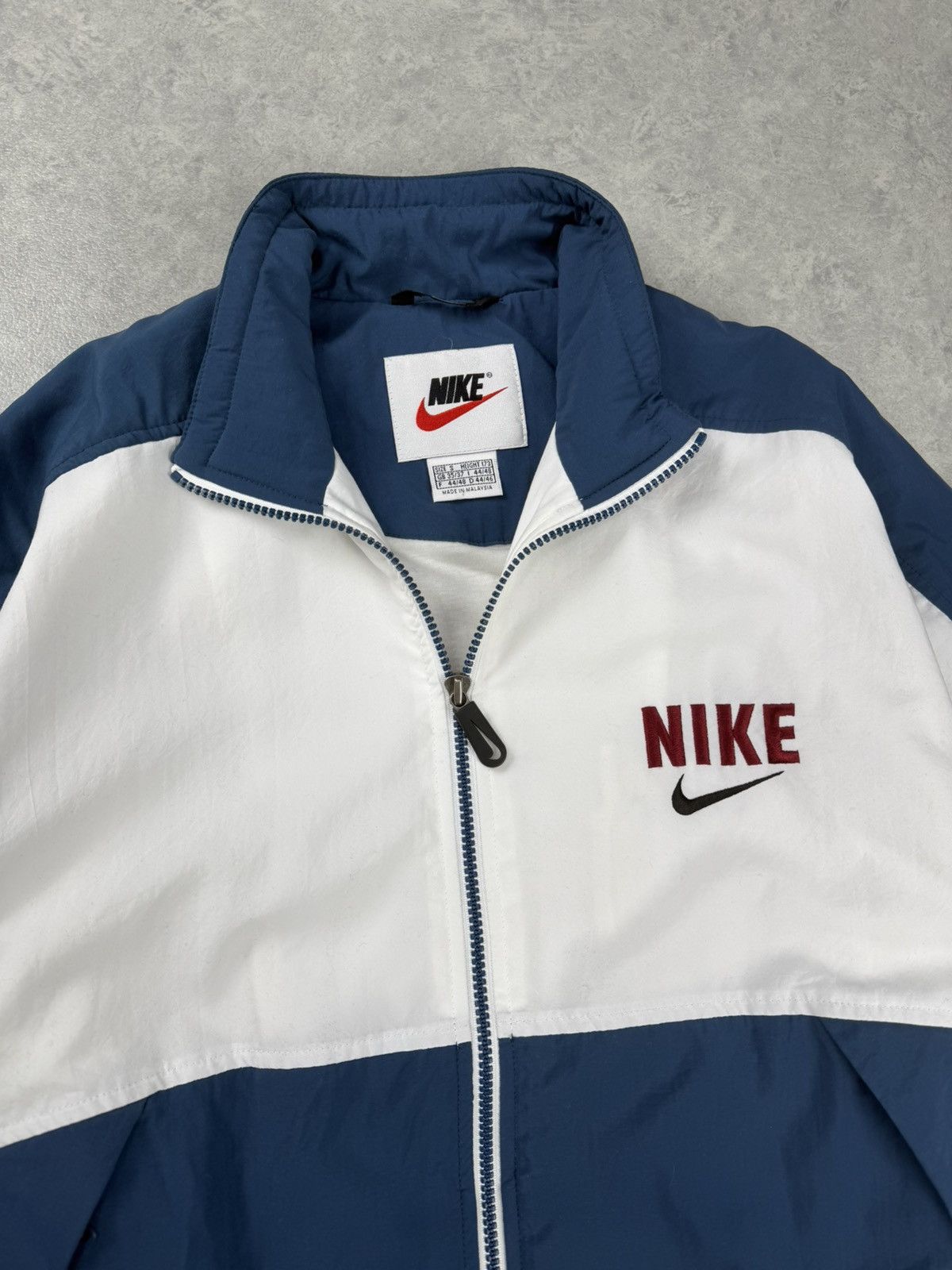 Nike Vintage Nike Winbreaker Treck Jacket Men’s Size S Size US S / EU 44-46 / 1 - 6 Thumbnail