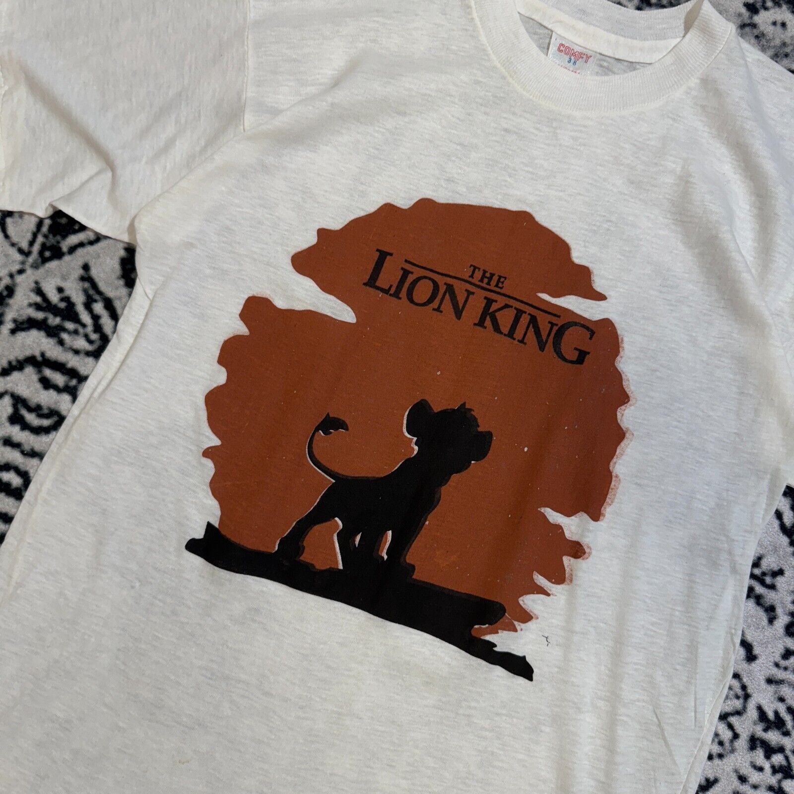 Vintage Vintage Unisex White Cotton T-Shirt Size S The Lion King 90s Size US S / EU 44-46 / 1 - 6 Thumbnail