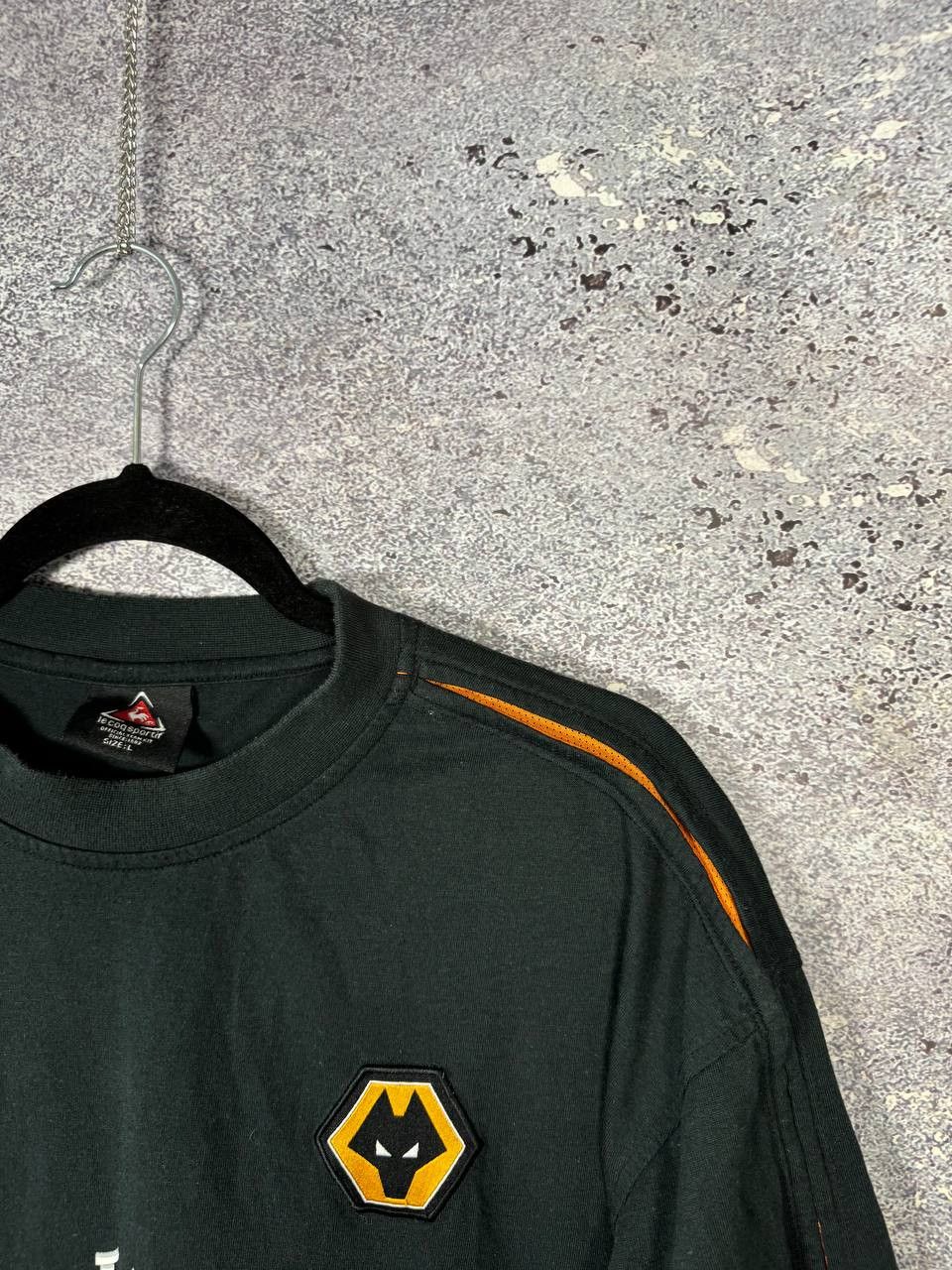 Le Coq Sportif Vintage Wolverhampton 2005 Training Le Coq Sportif Tee Size US L / EU 52-54 / 3 - 6 Thumbnail