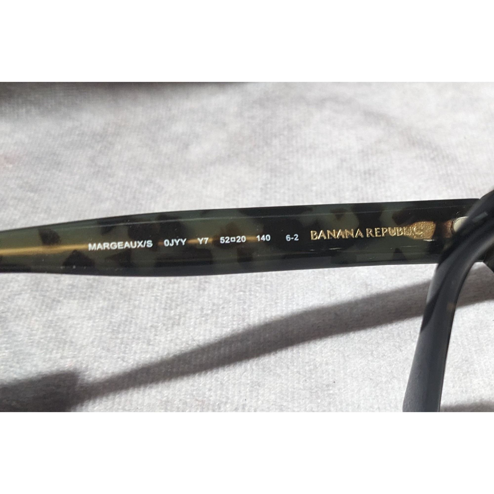 Banana Republic Banana Republic Black And Tortoise Margeaux Sunglasses Size ONE SIZE - 6 Thumbnail