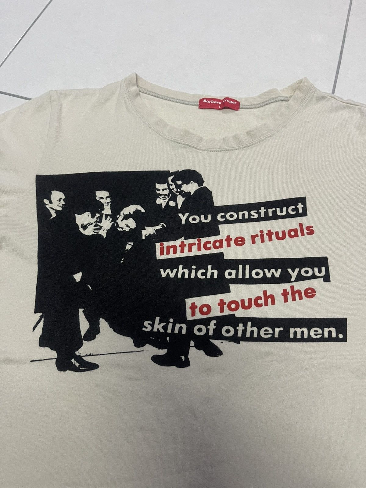 Barbara Kruger 🔥HOT🔥VINTAGE BARBARA KRUGER PHOTO TEE VERY RARE Size L / US 10 / IT 46 - 2 Thumbnail