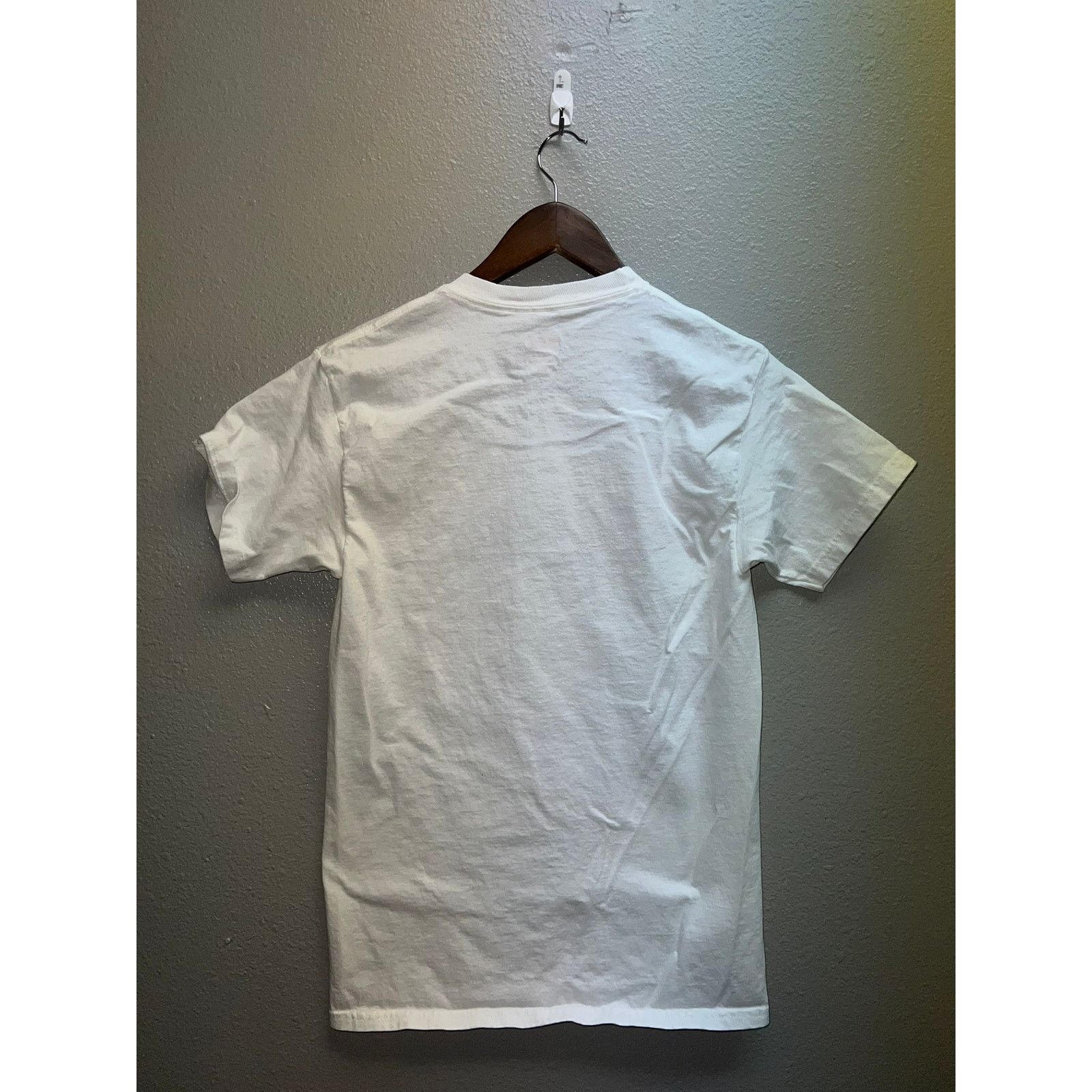 Hanes Wells Fargo Shirt Banking Company Logo White Hanes Tee Small Size US S / EU 44-46 / 1 - 6 Thumbnail