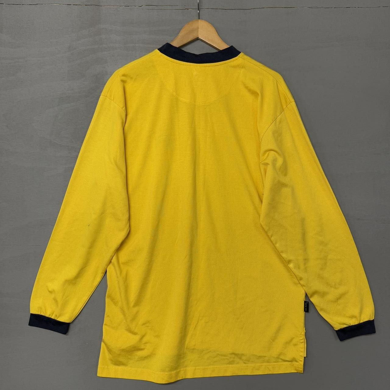 Nike Vintage Nike Michigan Wolverines Long Sleeve Shirt Medium Size US M / EU 48-50 / 2 - 4 Thumbnail