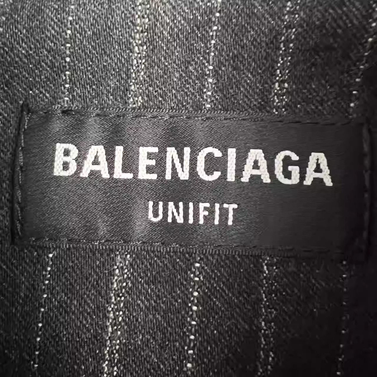 Balenciaga Balenciaga SS22 Pinstripe Denim Long-sleeved Shirt Size US S / EU 44-46 / 1 - 5 Thumbnail
