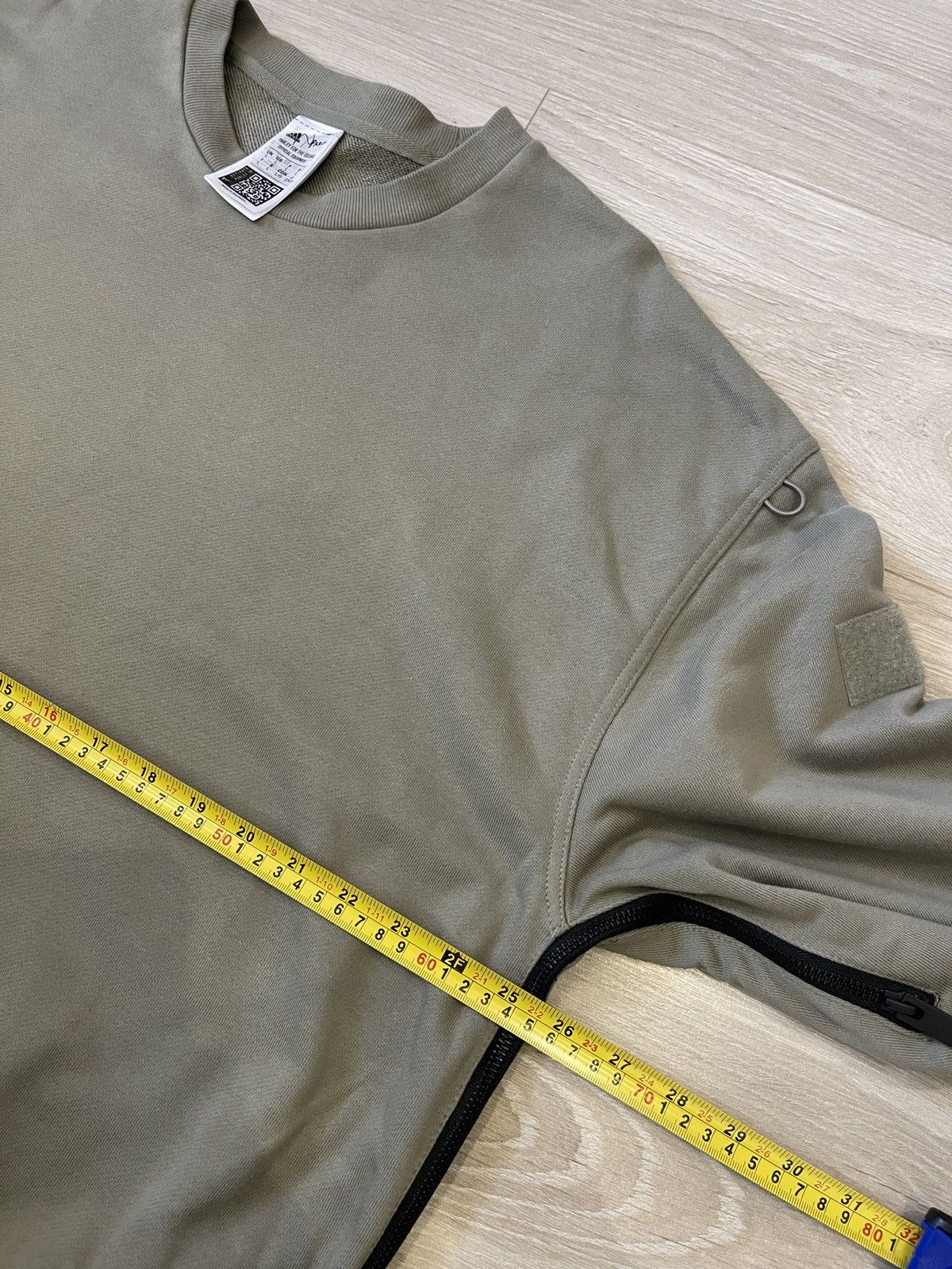 Adidas Men's adidas sweatshirt Loose Pullover Gray Brown oversize Size US L / EU 52-54 / 3 - 12 Thumbnail