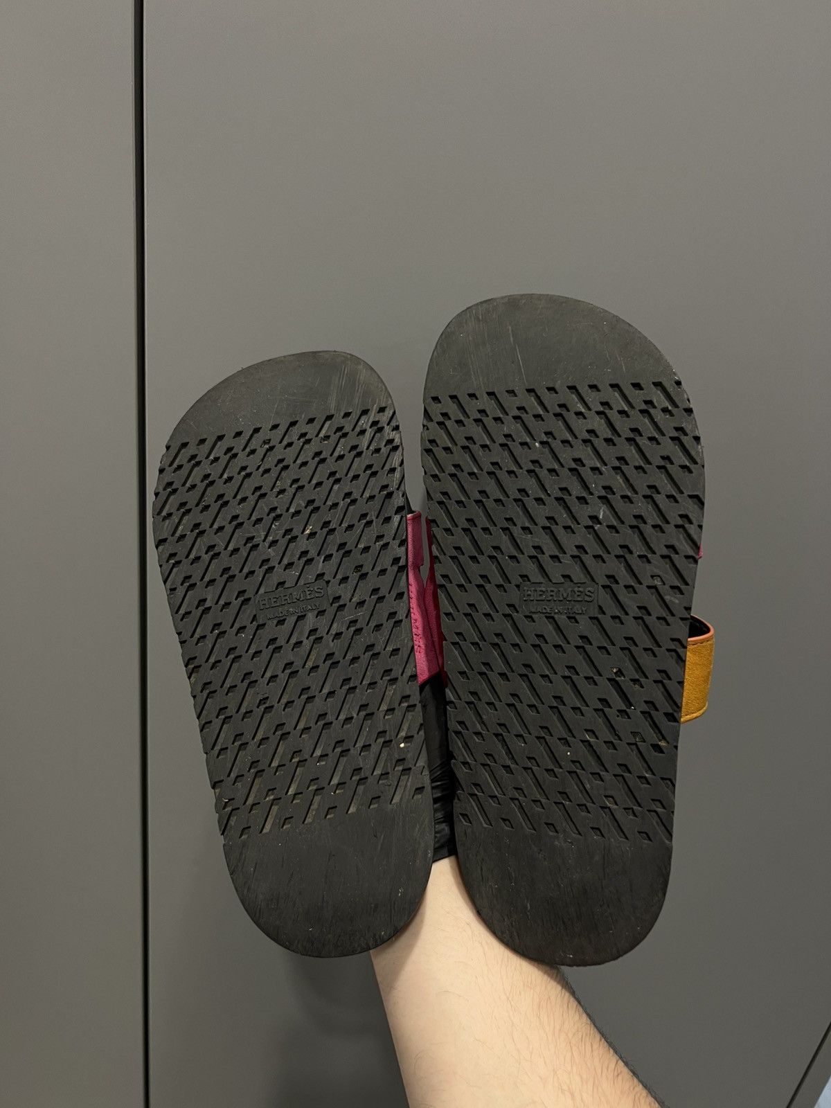 Hermes Hermes Pink Suede Chypre Flat Slides Size 40 RRP 1700$ Size US 10 / IT 40 - 10 Thumbnail