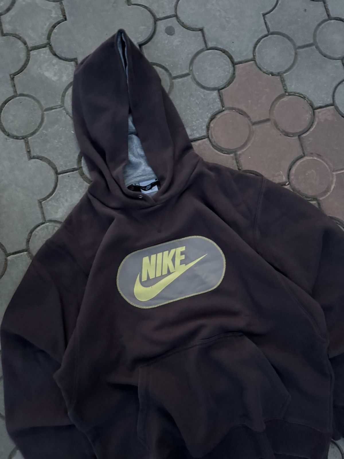 Nike × Vintage Vintage Nike Spell Out Brown Hoodie Y2K USA Size US M / EU 48-50 / 2 - 2 Thumbnail