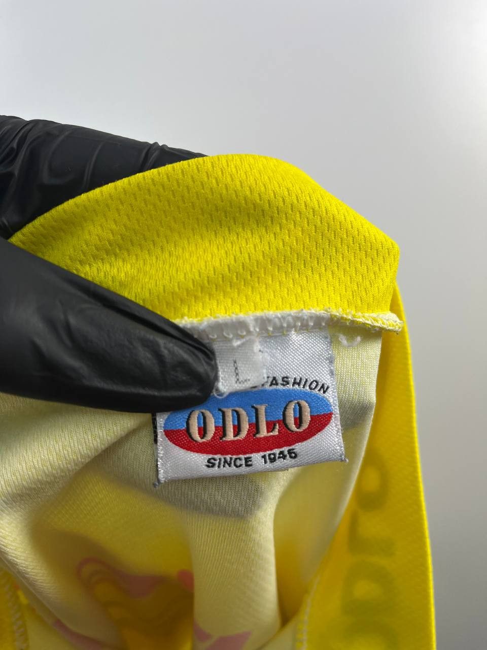 Other Vintage Odlo Cycling Jersey Credit Suisse Helvetia Patria L Size US L / EU 52-54 / 3 - 6 Thumbnail