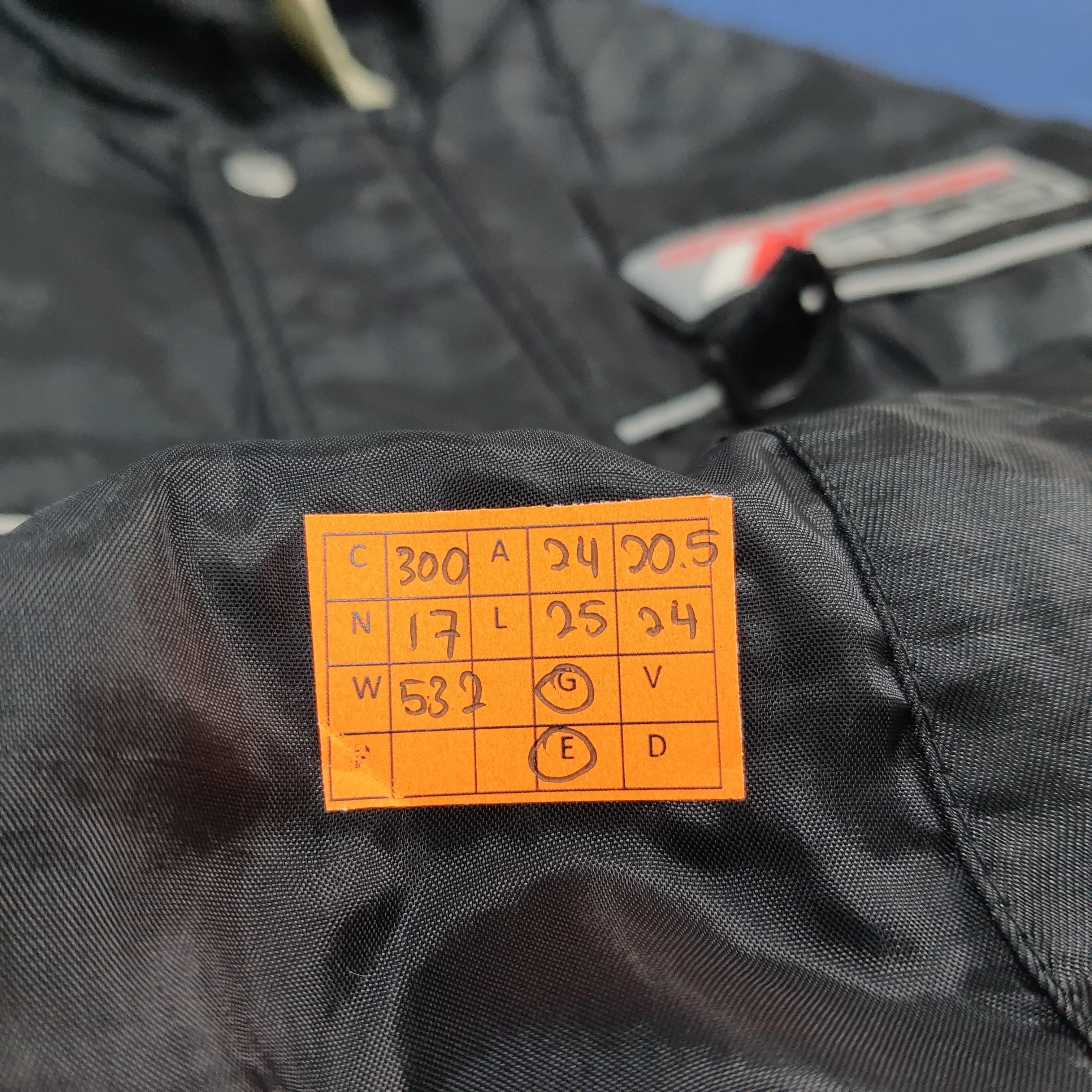 Japanese Brand Vintage TRD Toyota Japan Motorsports JDM Jacket C300N17 Size US L / EU 52-54 / 3 - 10 Thumbnail