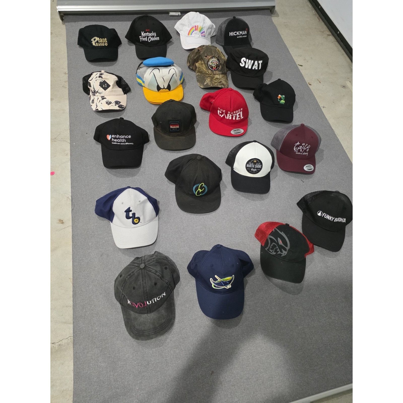 Other 20 Vintage Trucker Hat Lot Snapback 80s 90s Y2K USA Size ONE SIZE - 3 Thumbnail