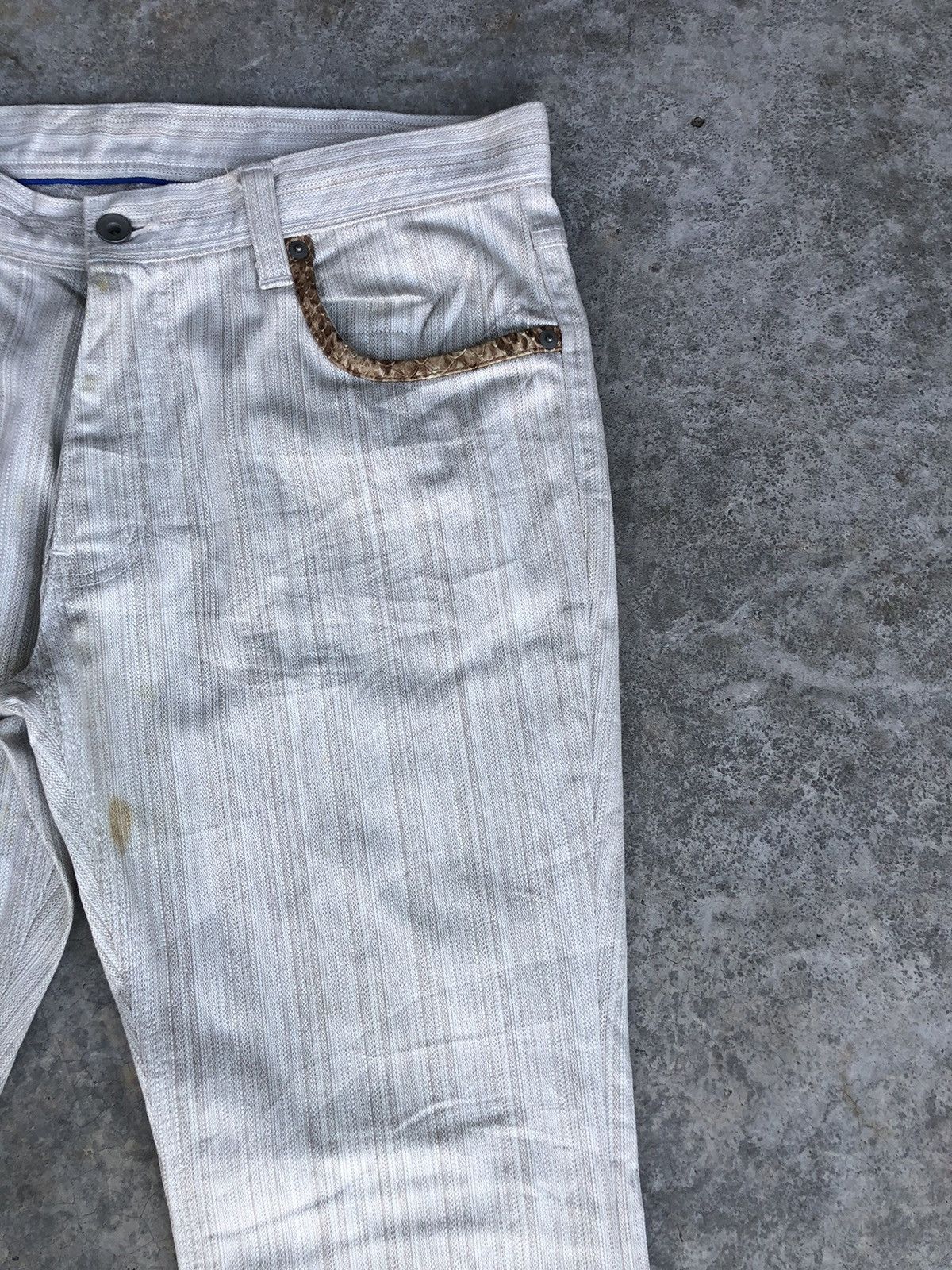 If Six Was Nine Japanese Takaio Flared Jeans Snake Skin Distressed Jeans Size US 33 - 5 Thumbnail