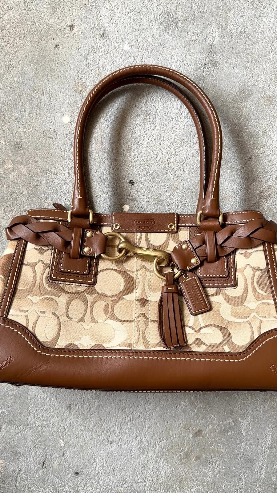 Coach Coach Signature Hampton Clip Shoulder Bag Beige/Brown Size ONE SIZE - 4 Thumbnail