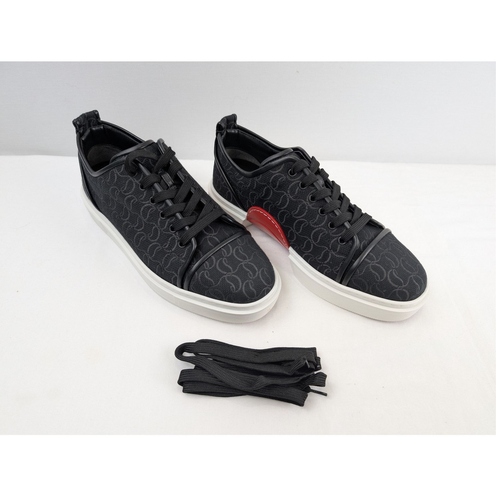 Christian Louboutin o1rshd1 Adolon Junior Flat Sneakers Shoe in Black/White Size US 12 / EU 45 - 5 Thumbnail