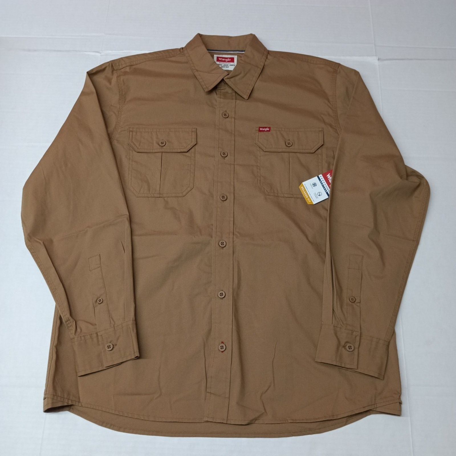 Wrangler Wrangler Big Men's Relaxed Fit Woven Shirt Size L Brown Size US L / EU 52-54 / 3 - 1 Thumbnail