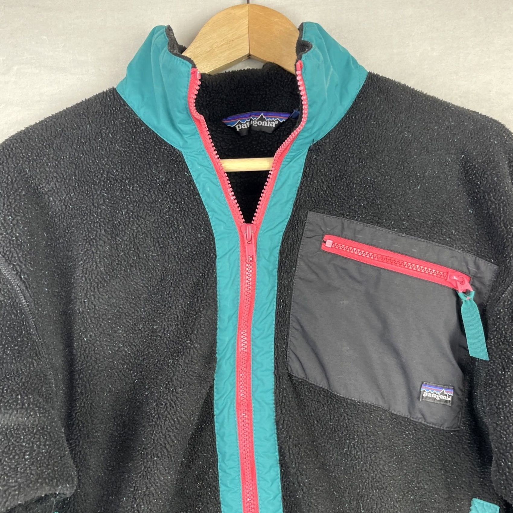 Patagonia VINTAGE Patagonia Synchilla Sweater Womens 12 Black Pullover Fleece Mock Neck 1/2 Zip Pockets Logo Zipper Embroidered USA Built Size XL / US 12-14 / IT 48-50 - 6 Thumbnail