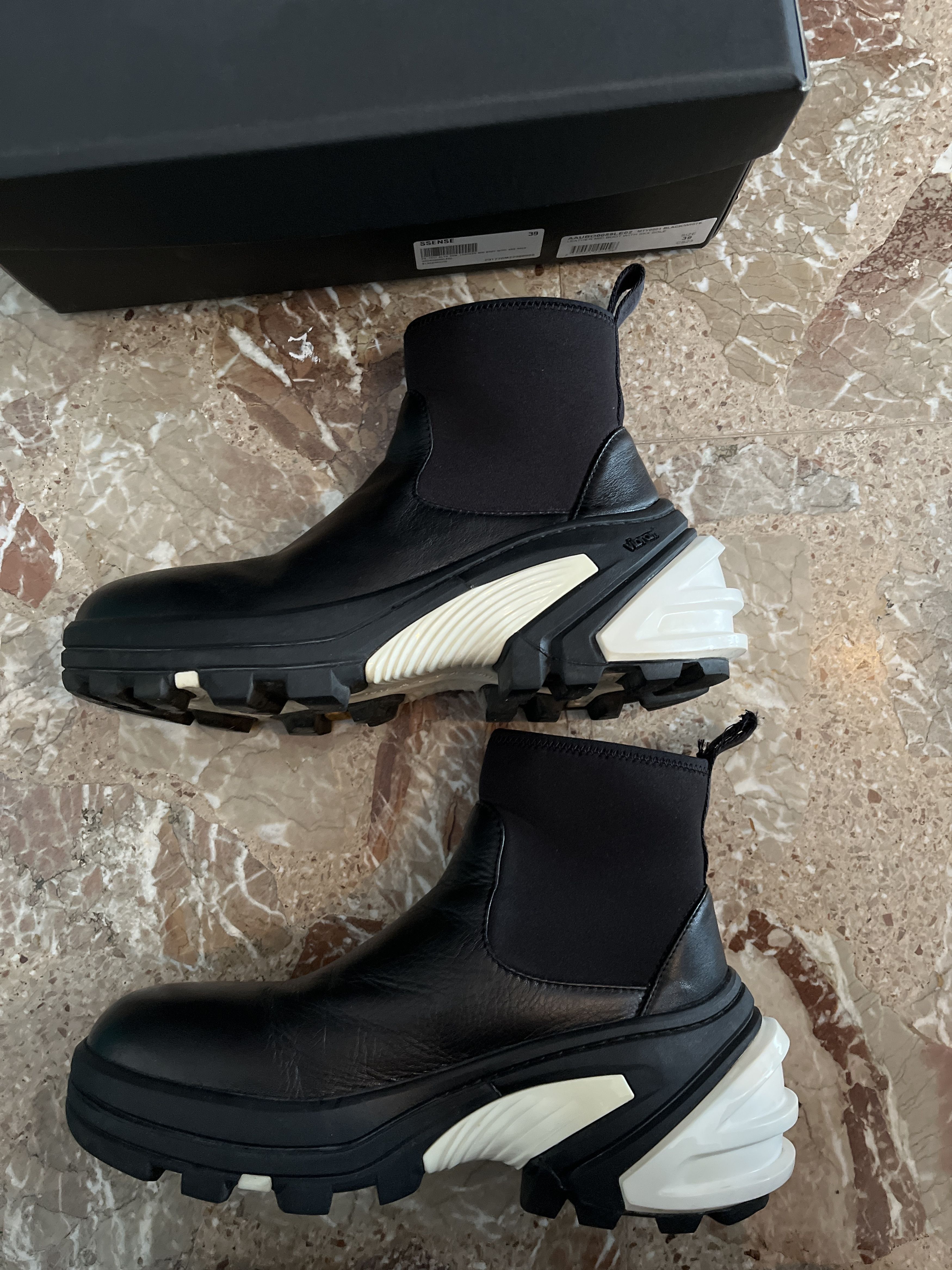1017 ALYX 9SM Alyx leather mid boots with vibram sole Size US 6 / EU 39 - 2 Thumbnail