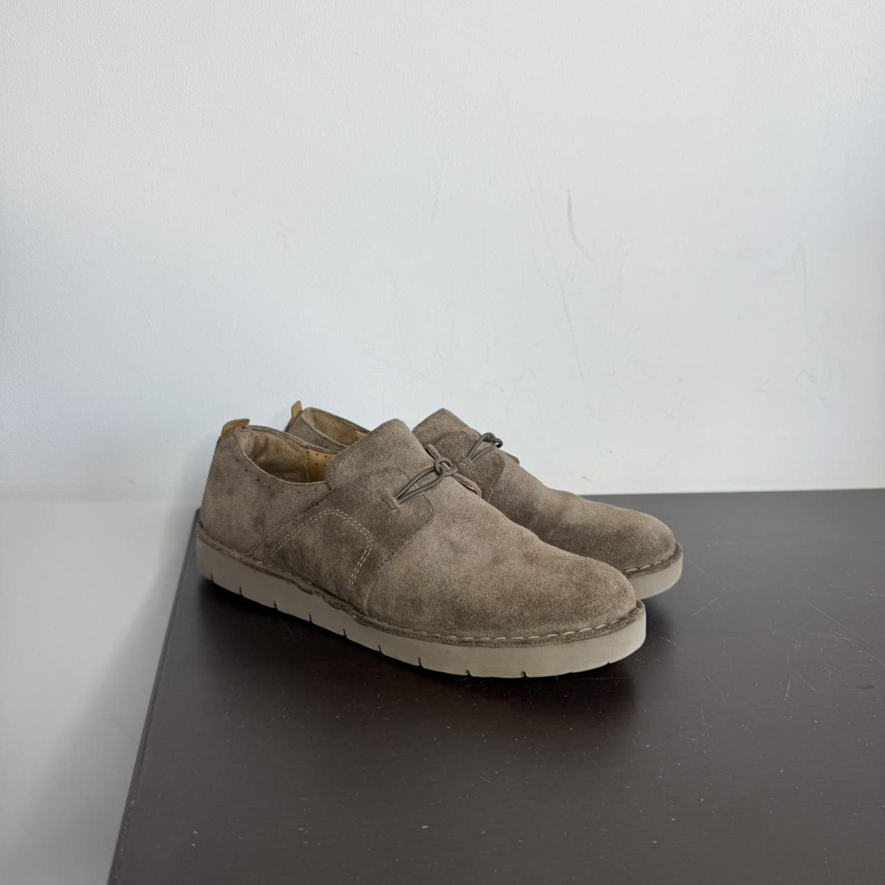 Clarks Low Top Shoes Casual Beige Brown