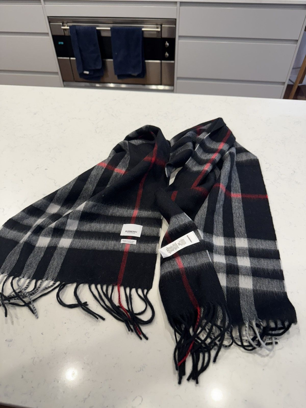 Burberry Burberry cashmere black nova check Size ONE SIZE - 2 Thumbnail