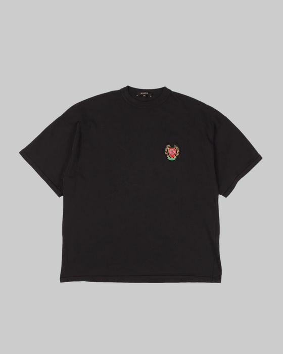 Yeezy season 5 crest logo sales tee