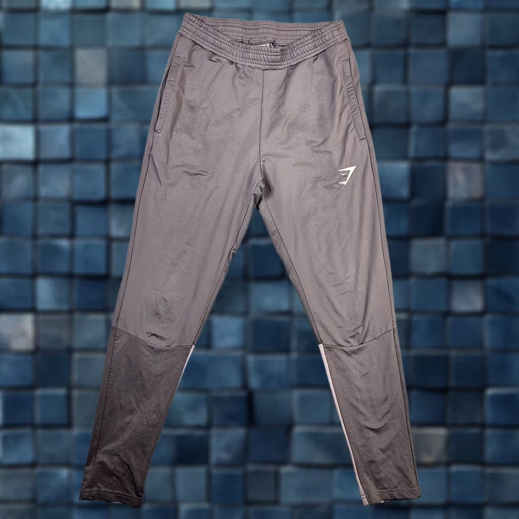 Gymshark Gymshark Men’s Gray workout Gym Running Sport Run pants S Athletic Tapered Regular Drawstring Activewear Pants Mens Size US 29 - 1 Thumbnail