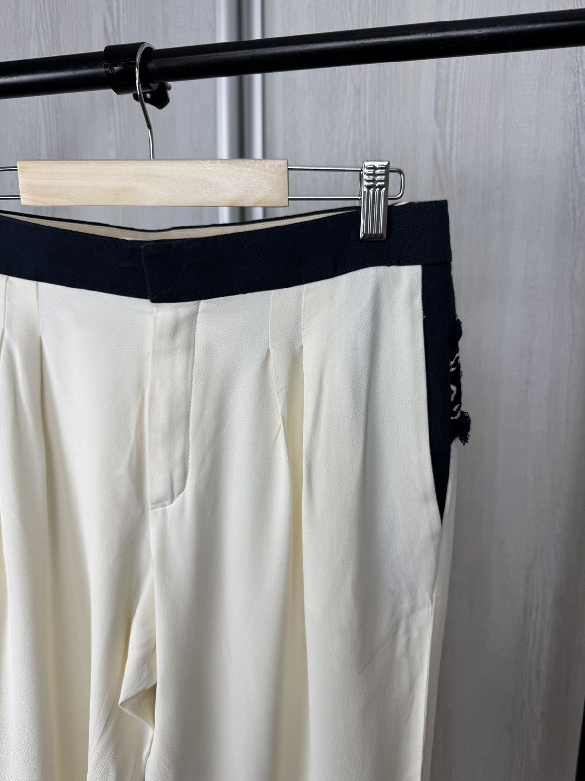 Chloe Chloe white ivory cotton embroidery acetate viscose pants Size 28" / US 6 / IT 42 - 5 Thumbnail