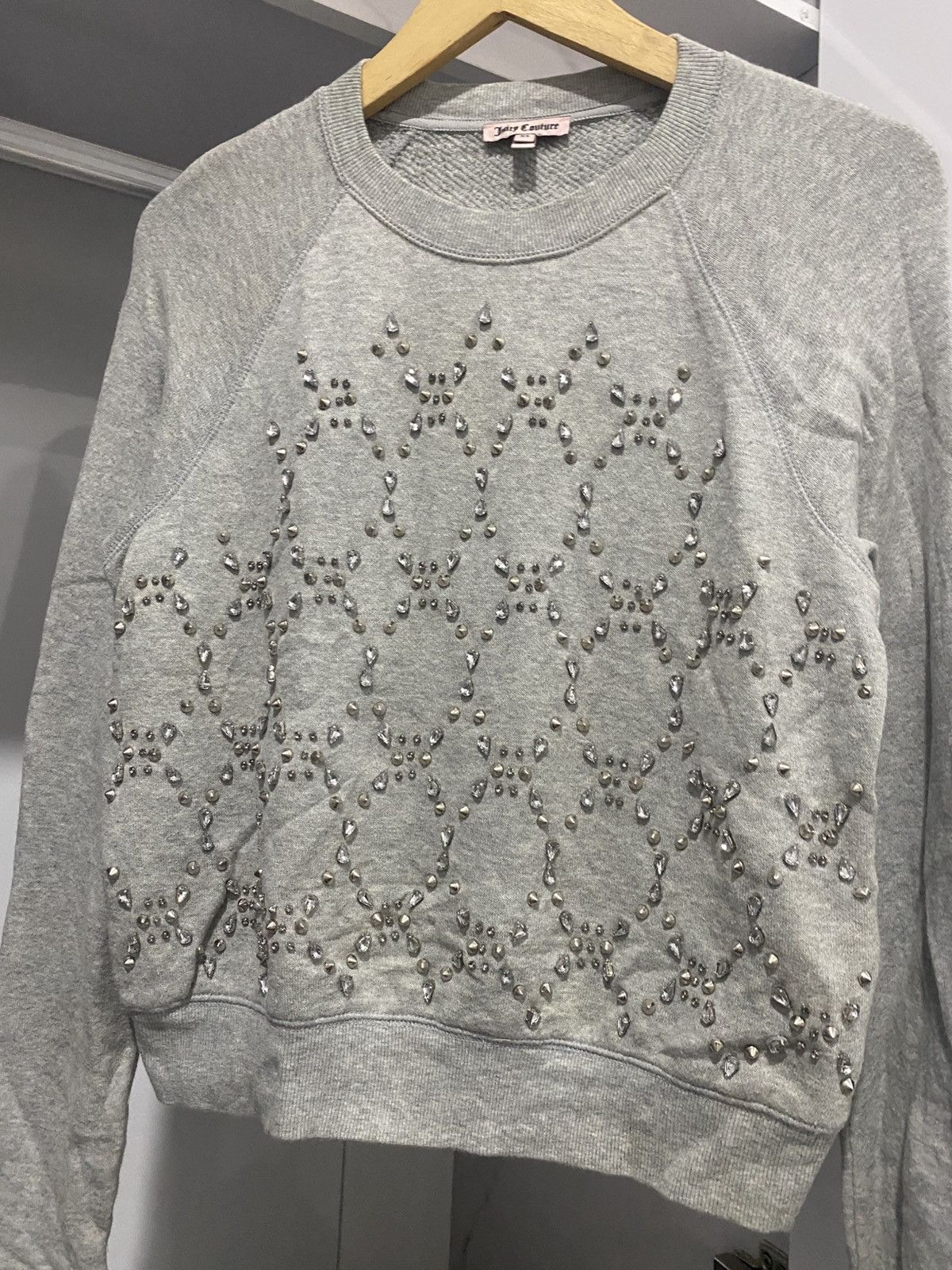 Juicy Couture × Juicy Couture Jeans × Vintage Y2K Juicy Couture Studed Sweatshirt Size XS / US 0-2 / IT 36-38 - 2 Thumbnail