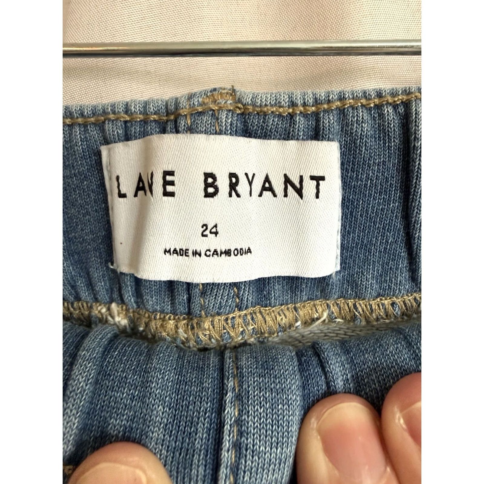 Vintage VINTAGE Lane Bryant Boyfriend Jeans, 24, Light Blue Denim, NWT, Plus, Mid Rise, Relaxed, Cotton/Polyester, Denim, Beachy, Women, Jeans Size 42" / US 20 - 3 Thumbnail