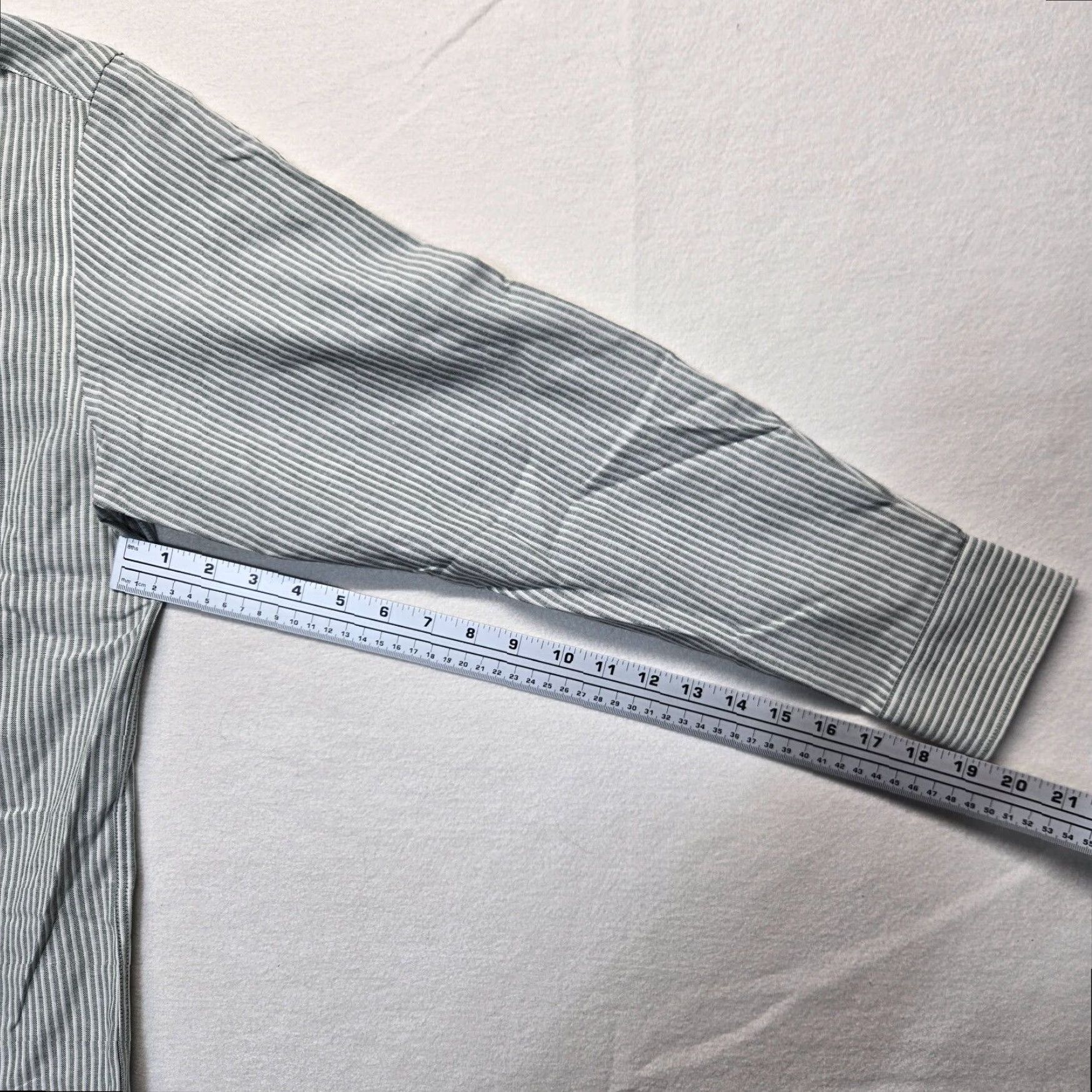 Stafford Stafford Button-Down Long Sleeve Shirt Men's Green and White Striped Size 15 Size US M / EU 48-50 / 2 - 5 Thumbnail