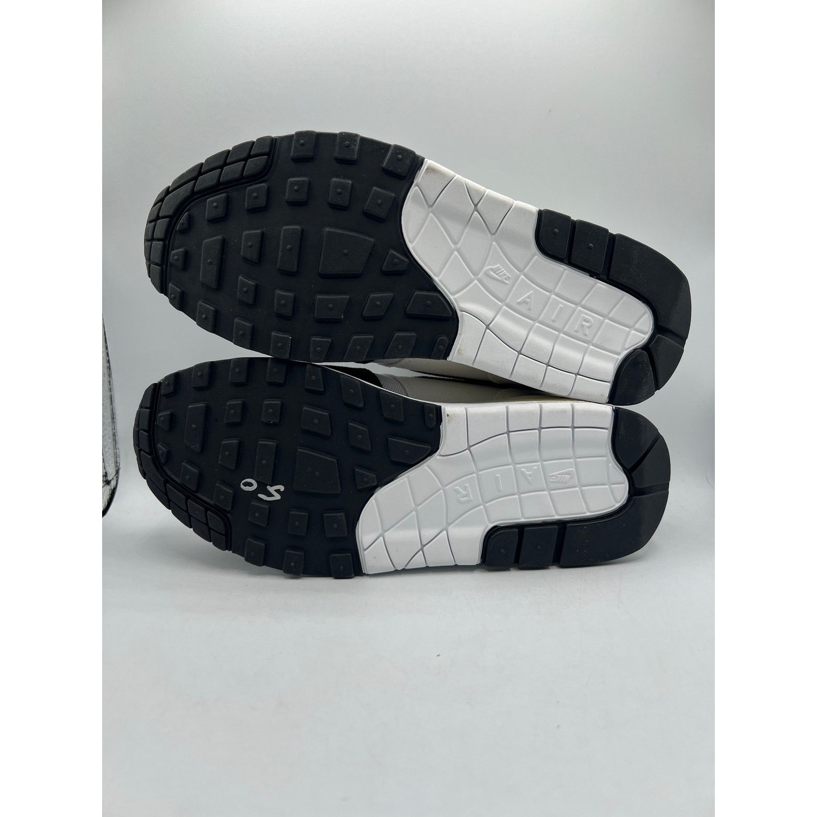Nike Nike Air Max 1 “White Black” size 7 women’s Size US 8 / IT 38 - 5 Thumbnail