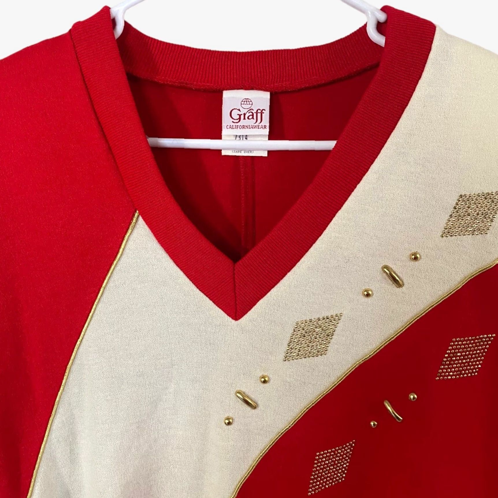 GRAFF VINTAGE Graff Californiaware Sweater Womens XL Red V-Neck Shoulder Pads Holiday Embellished Pullover New Size XL / US 12-14 / IT 48-50 - 5 Thumbnail