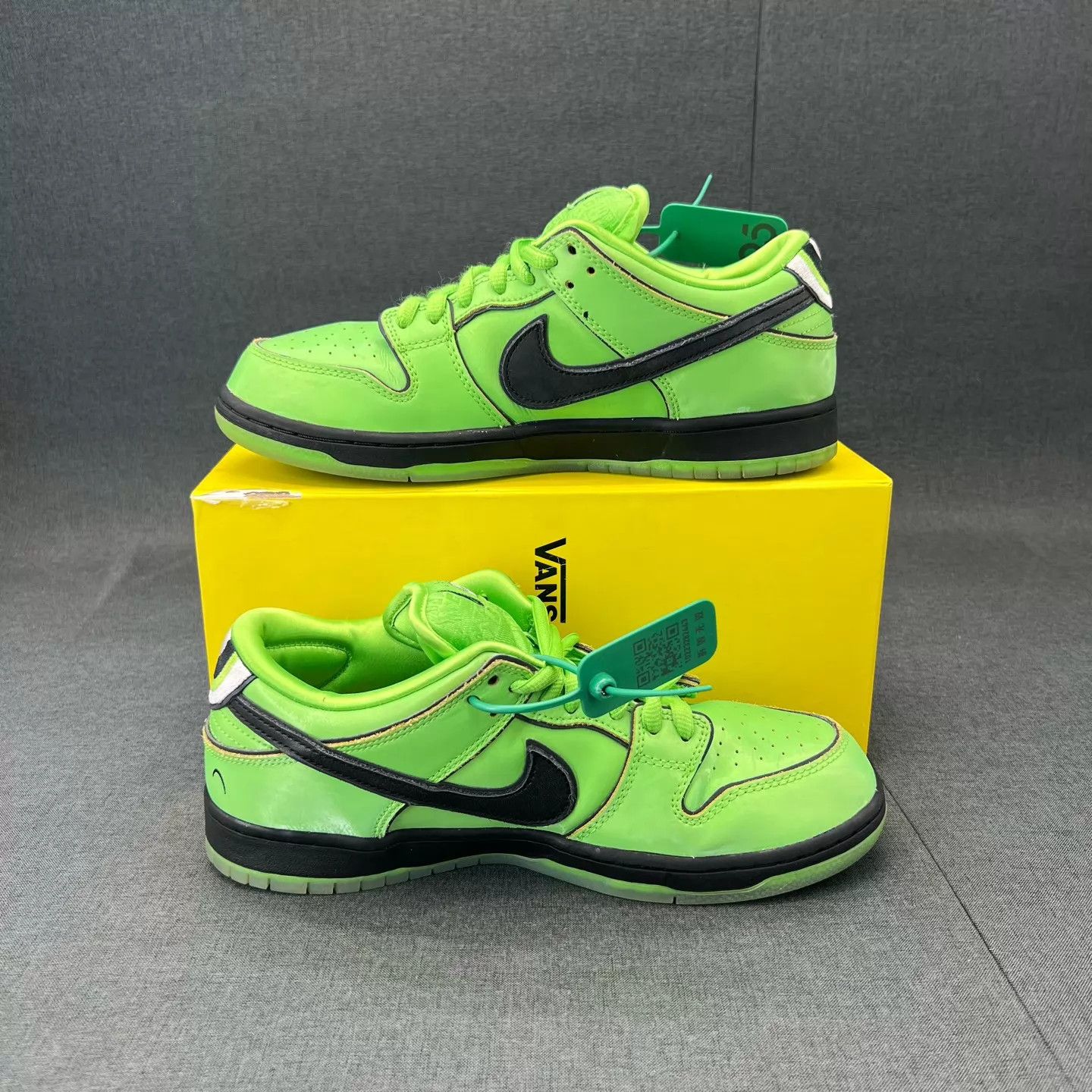 Nike Nike Dunk SB Powerpuff Girls Green 43 (New, Box) Size US 10 / EU 43 - 3 Thumbnail