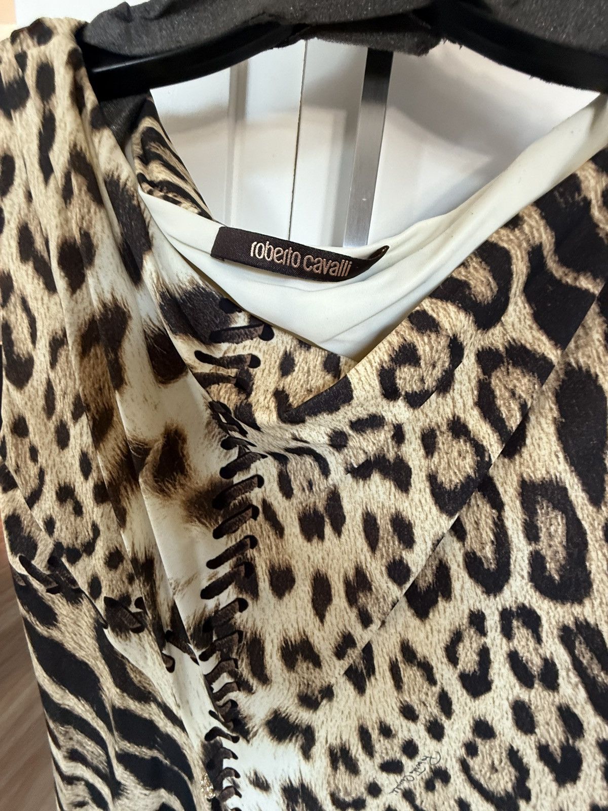 Roberto Cavalli Roberto Cavalli leopard print dress Size M / US 6-8 / IT 42-44 - 2 Thumbnail