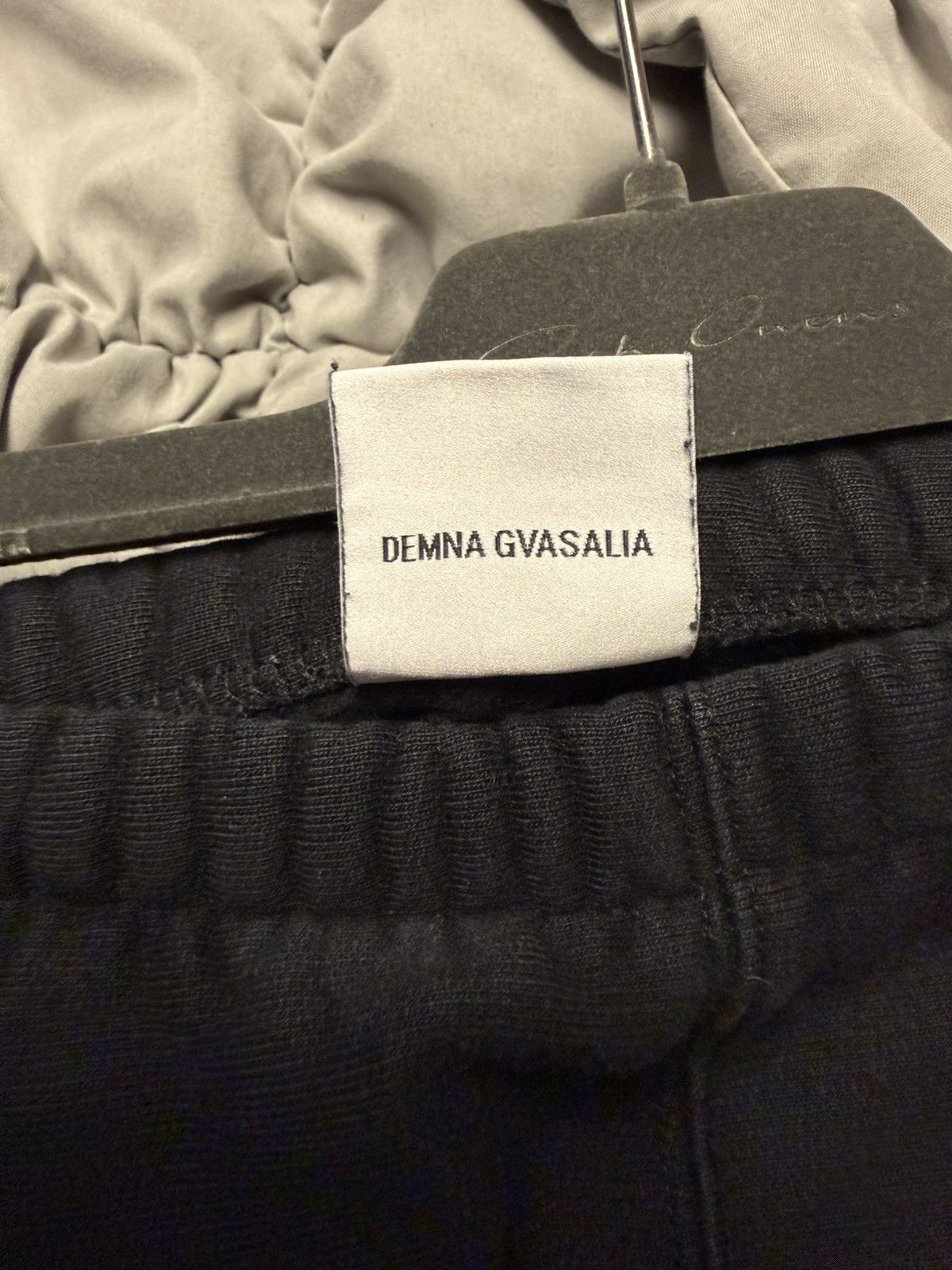 Vetements AW18 Vetements Sweatpants Size US 28 / EU 44 - 6 Thumbnail