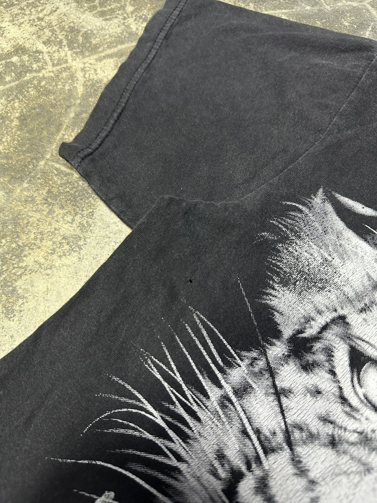 Japanese Brand × Vintage Sun Faded🔥 Y2k Leopard OVP SP Tshirt Size US M / EU 48-50 / 2 - 13 Thumbnail