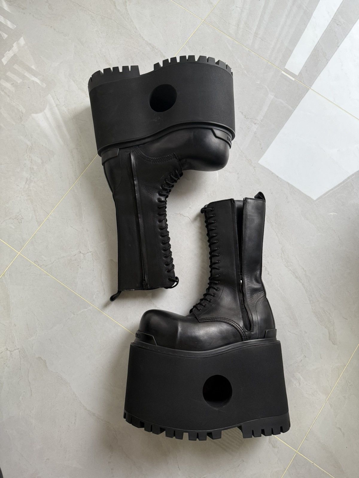 Balenciaga Balenciaga Runway Giant High Boots | Grailed