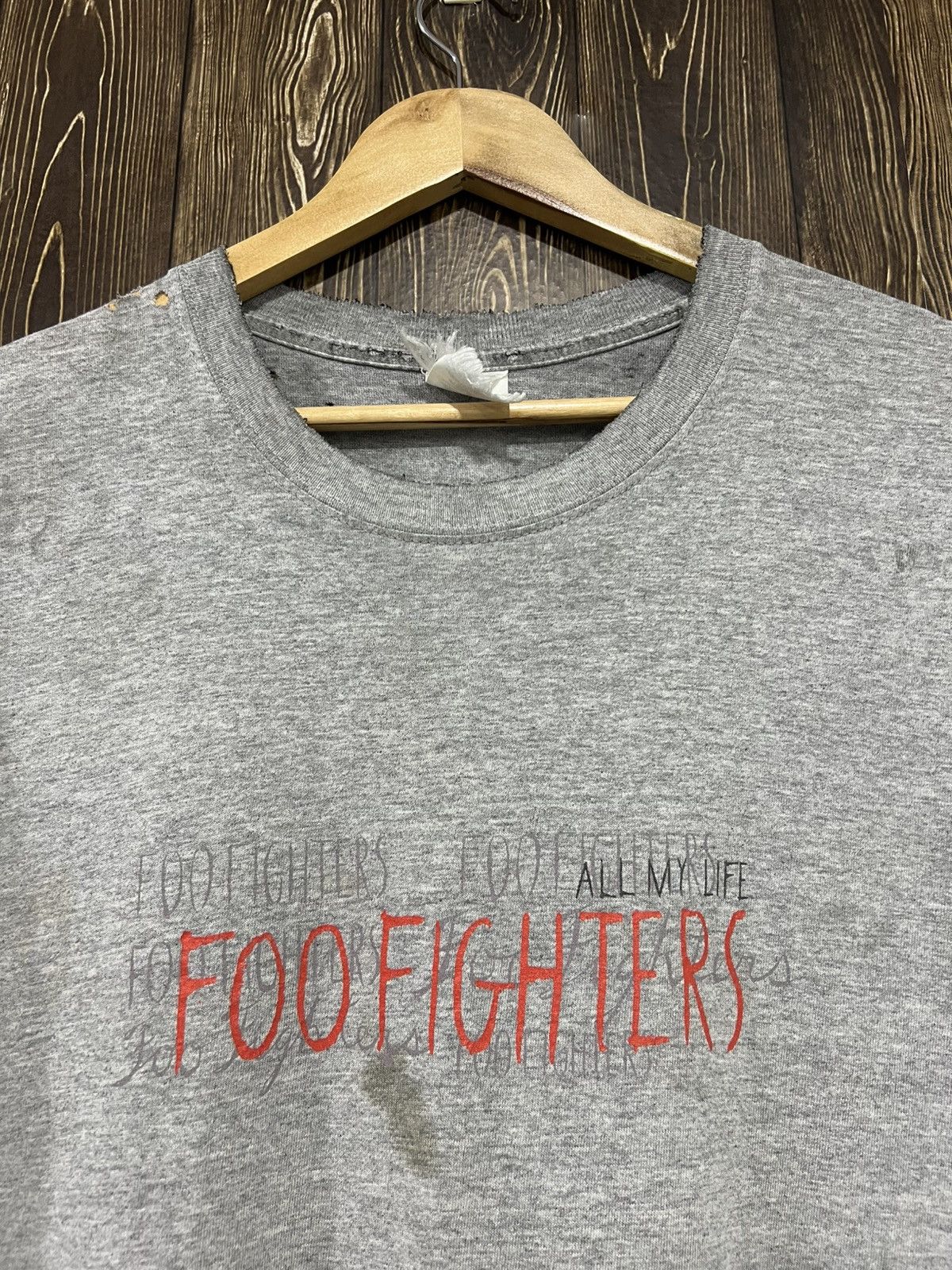 Band Tees Vintage Foo Fighter Band Distressed Tshirt Size US L / EU 52-54 / 3 - 2 Thumbnail