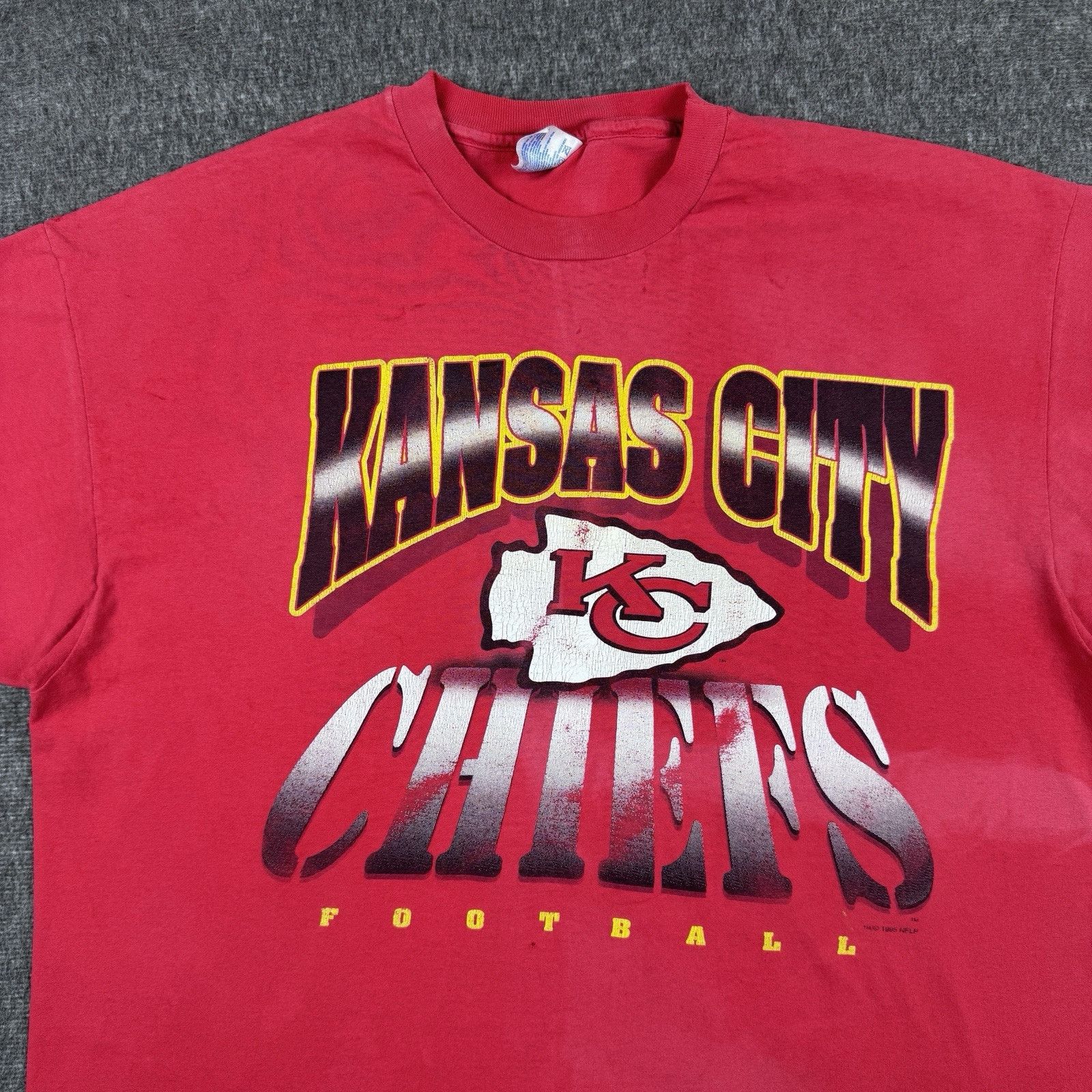 Other Vintage Kansas City Chiefs T-Shirt Men's XXL Red NFL 90s Size US XXL / EU 58 / 5 - 3 Thumbnail