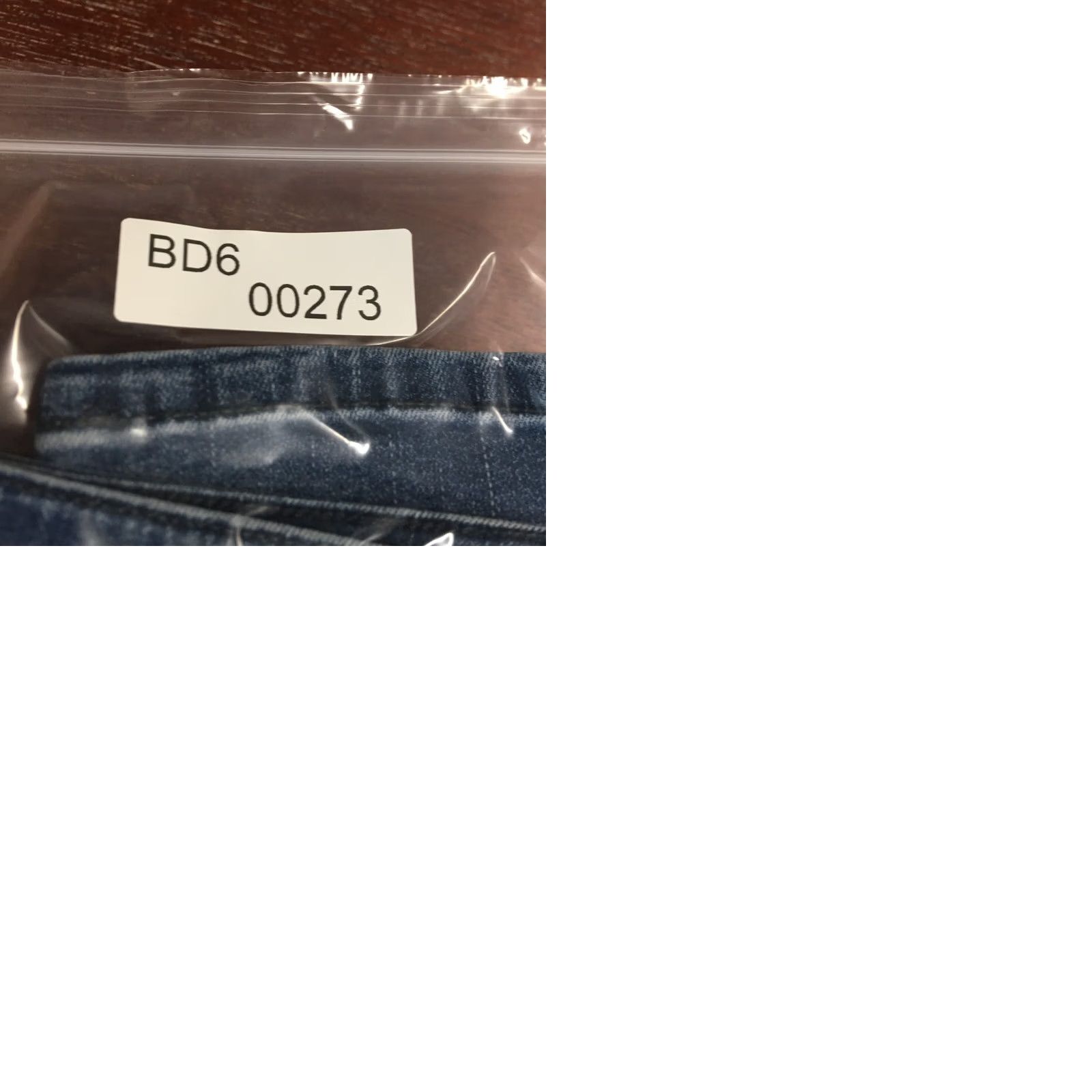 Calvin Klein Calvin Klein Ultimate Skinny Jeans Womens 31x32 Blue Denim Zip Jeans Regular Womens Size 24" / US 00 / IT 34 - 10 Thumbnail